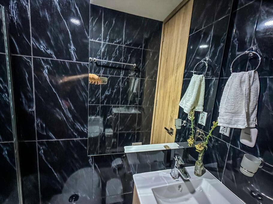 Moderno Apartamento Frente Al Mar
