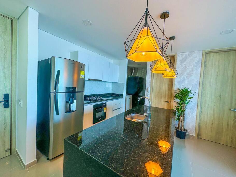 Moderno Apartamento Frente Al Mar
