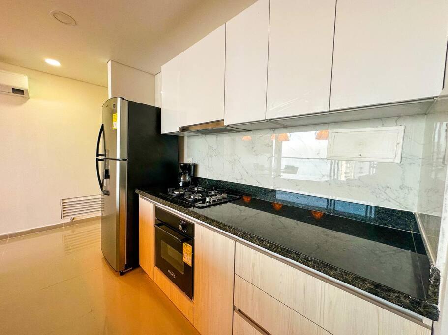 Moderno Apartamento Frente Al Mar