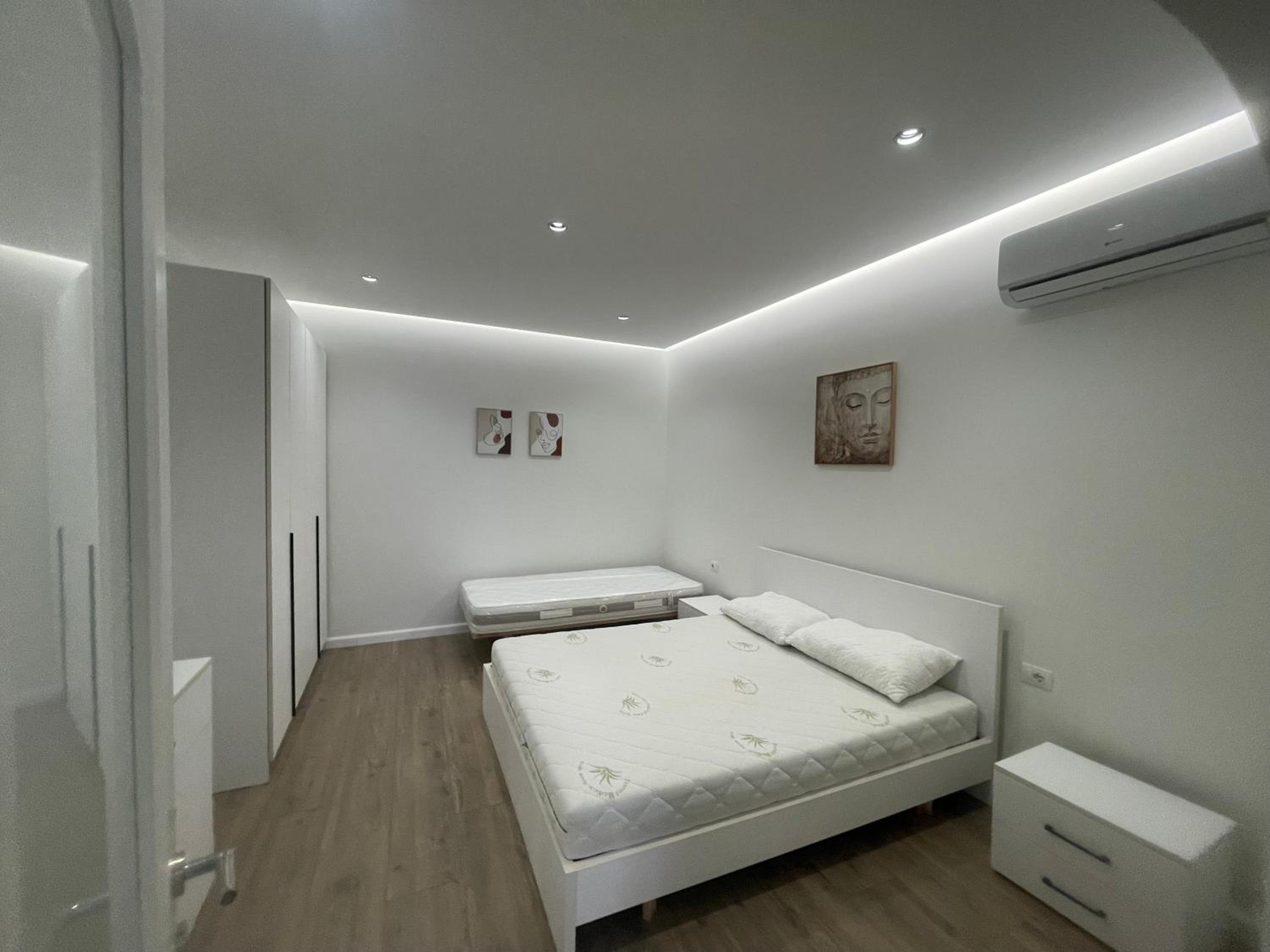 Hardin's Apartment