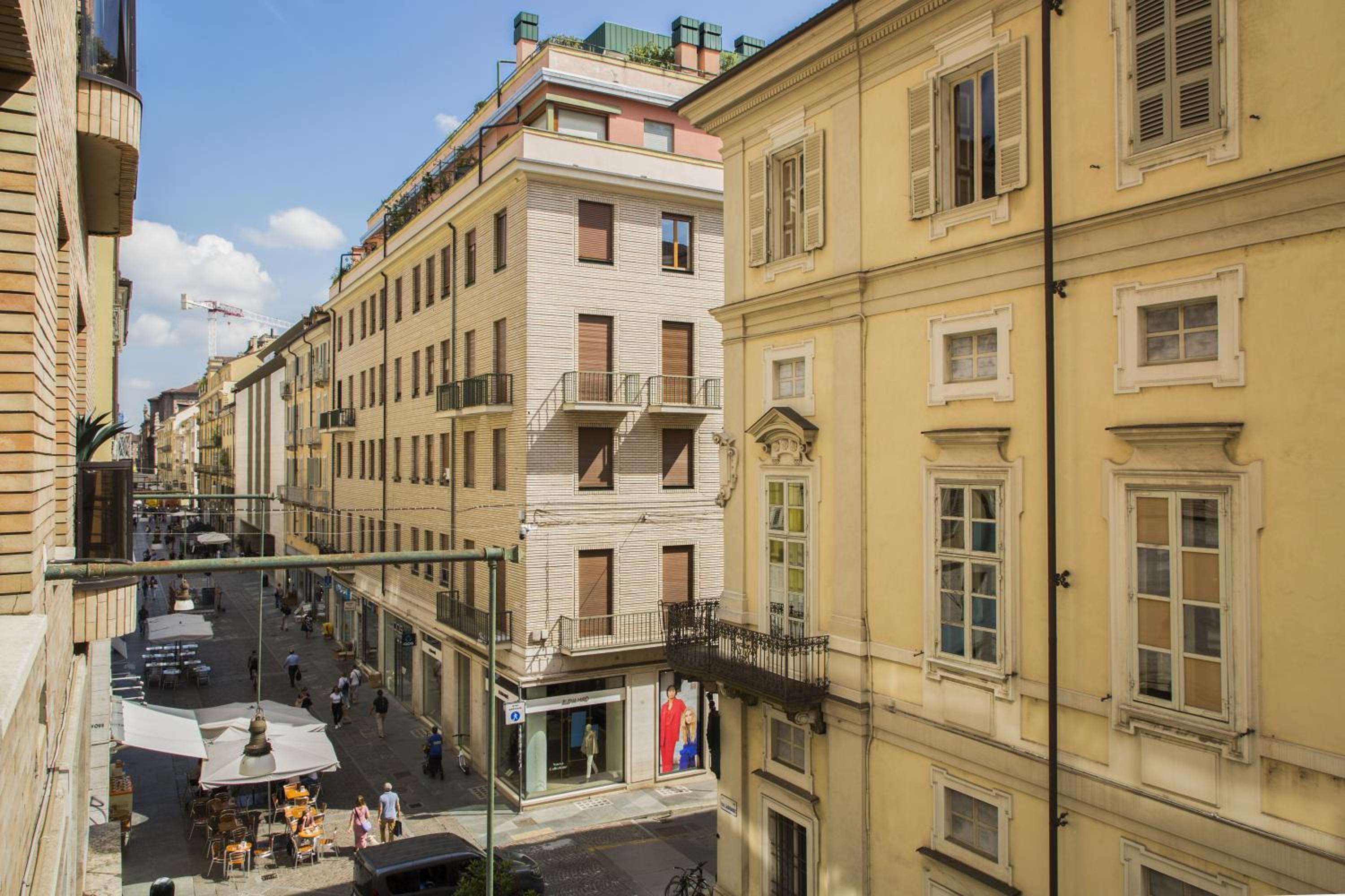 ELLE Boutique Apartment - Nel cuore di Torino photo 3