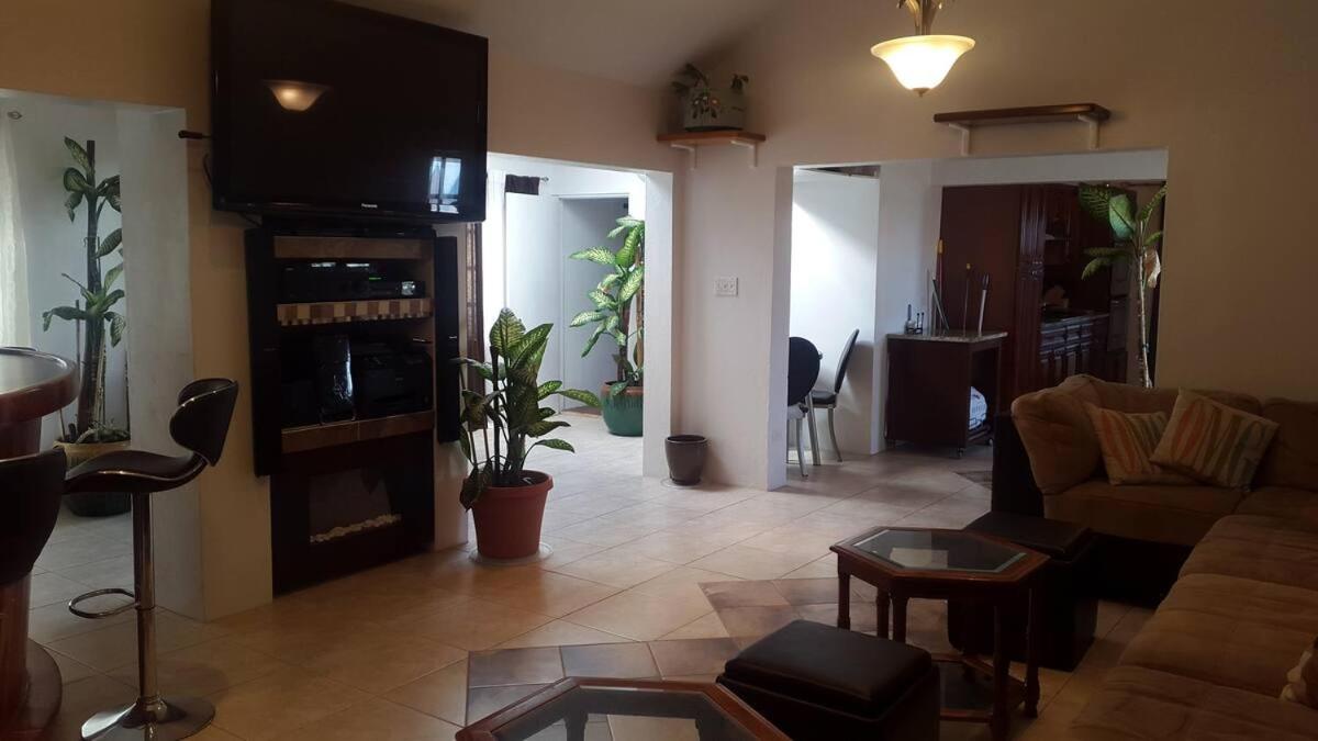 Spacious 3BR with Ocean View