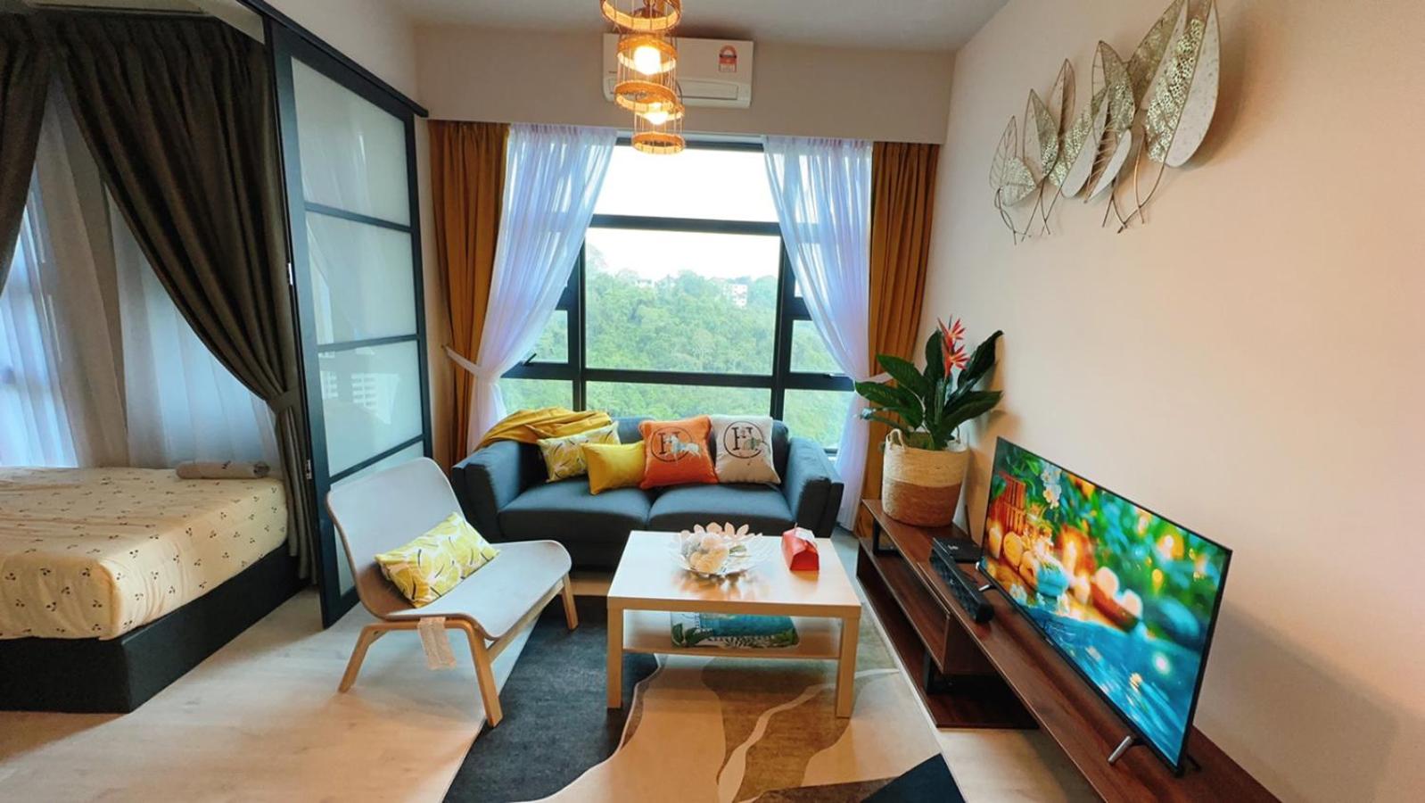 #7 Family-Friendly ForestView Suite Near City Pickleball-Mango House7 view 5