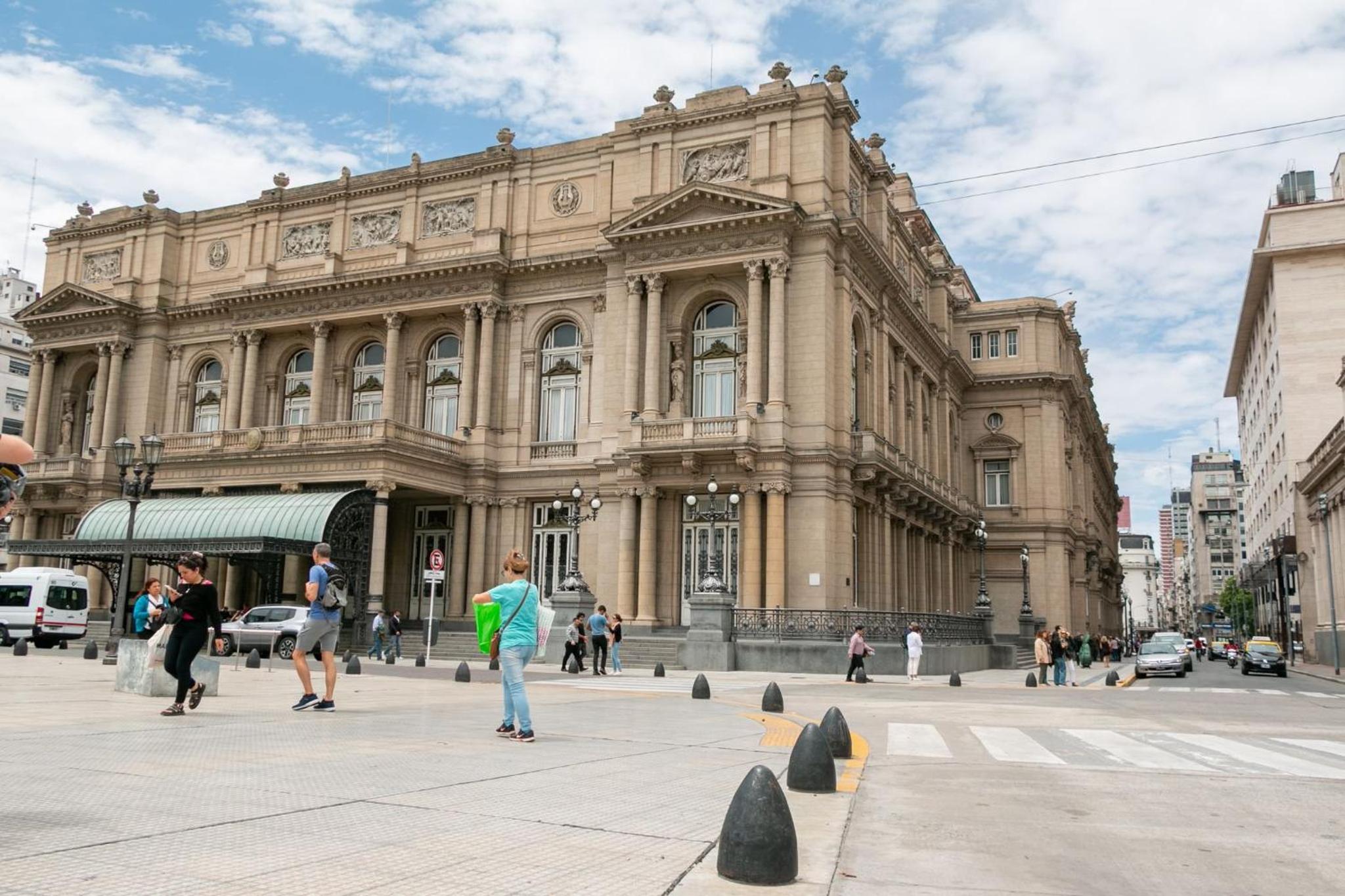 En el Centro: teatros y puerto madero