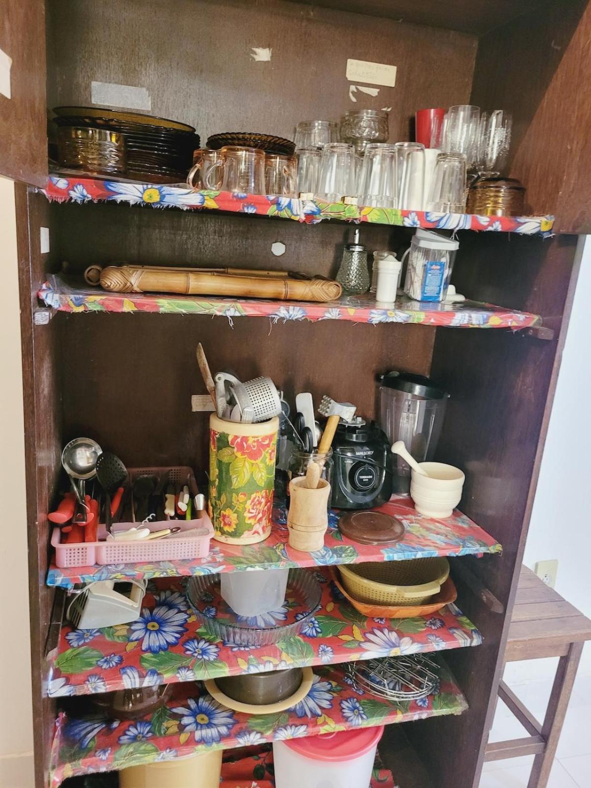 Apartamento a 250mts Da Praia, 6 hospedes, Wi-Fi, 1 vaga garagem