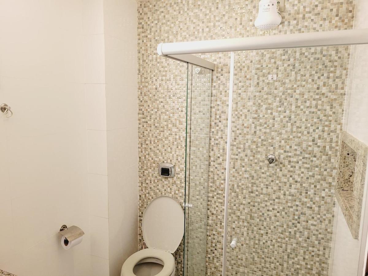 Apartamento a 250mts Da Praia, 6 hospedes, Wi-Fi, 1 vaga garagem