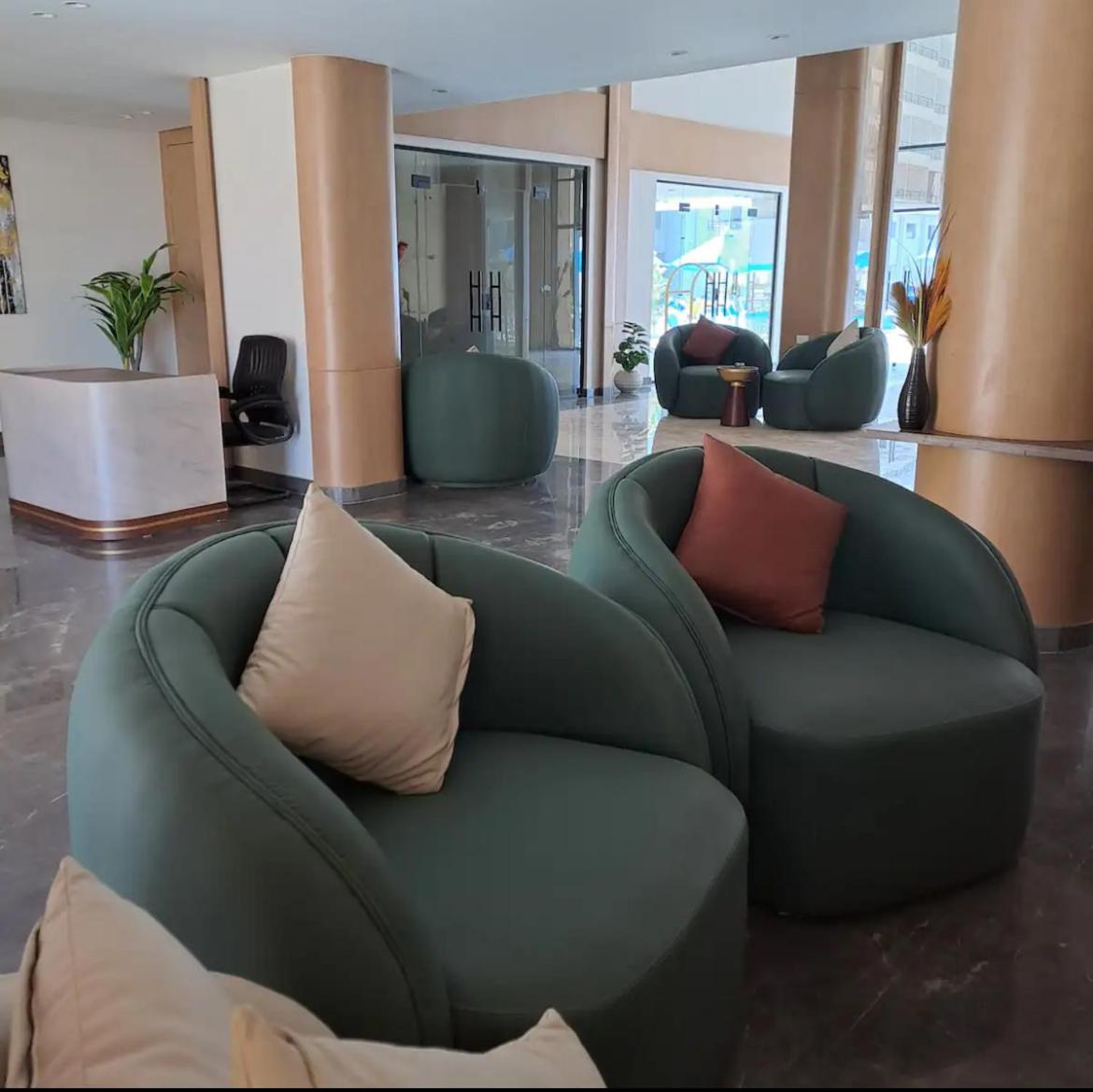 Tiba gollden resort