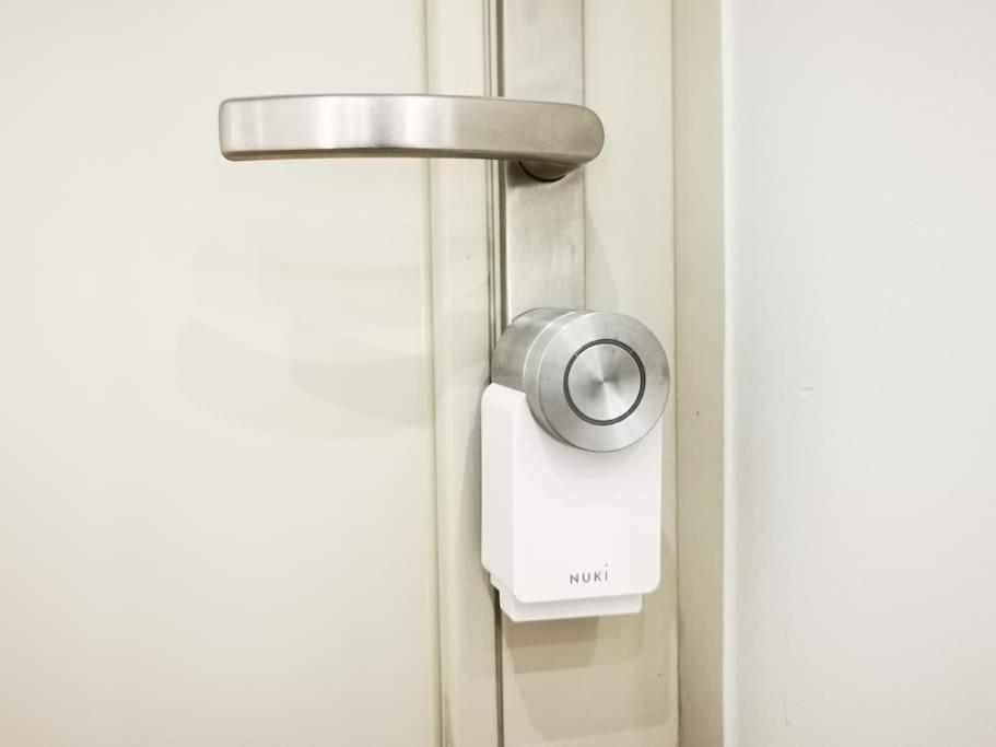 INVAL by ROCKCHAIR Apartments l SUPERHOST Status l 2 Bedrooms Boxspringbeds 2 Bathrooms in City Center 