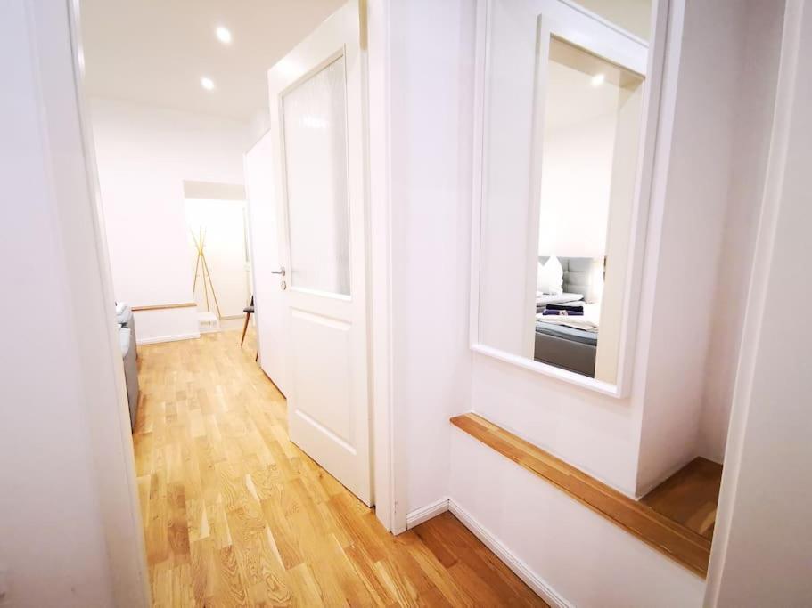 INVAL by ROCKCHAIR Apartments l SUPERHOST Status l 2 Bedrooms Boxspringbeds 2 Bathrooms in City Center 