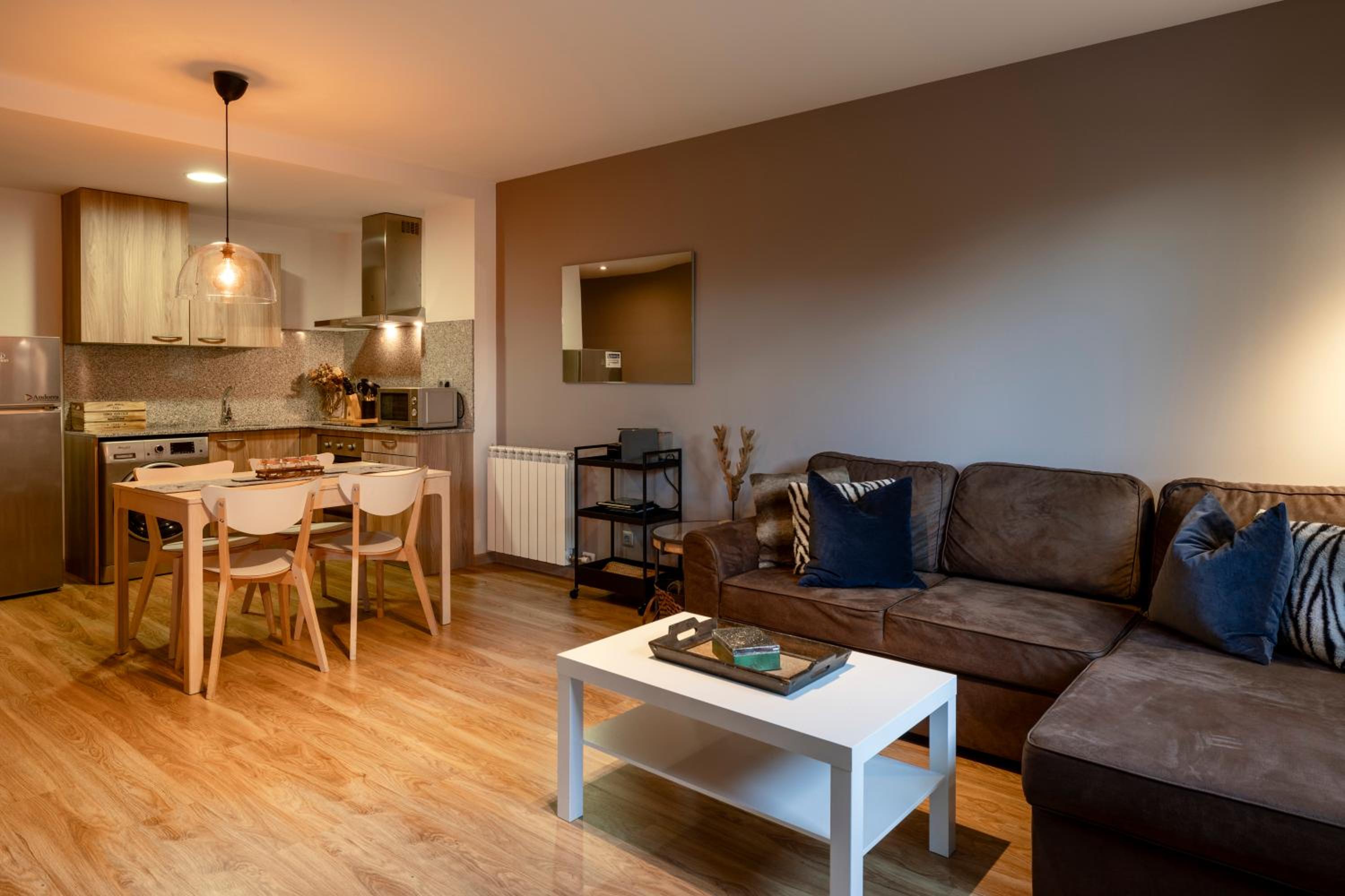 TOP Vistas Al Valle Arinsal - 6PAX - A Pie De Pistas & ESQUÍ - Free Parking l by BonesVacances