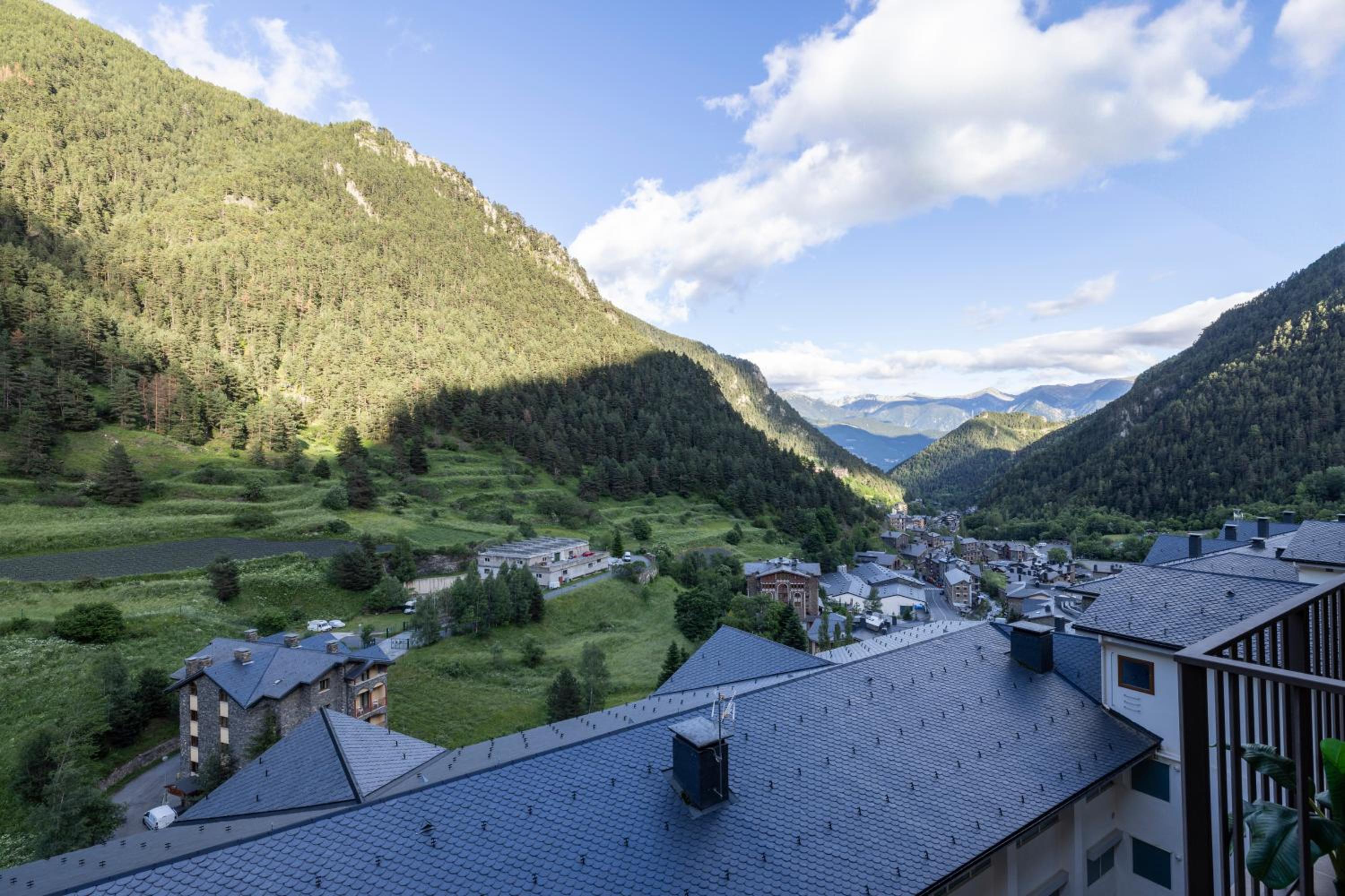 TOP Vistas Al Valle Arinsal - 6PAX - A Pie De Pistas & ESQUÍ - Free Parking l by BonesVacances