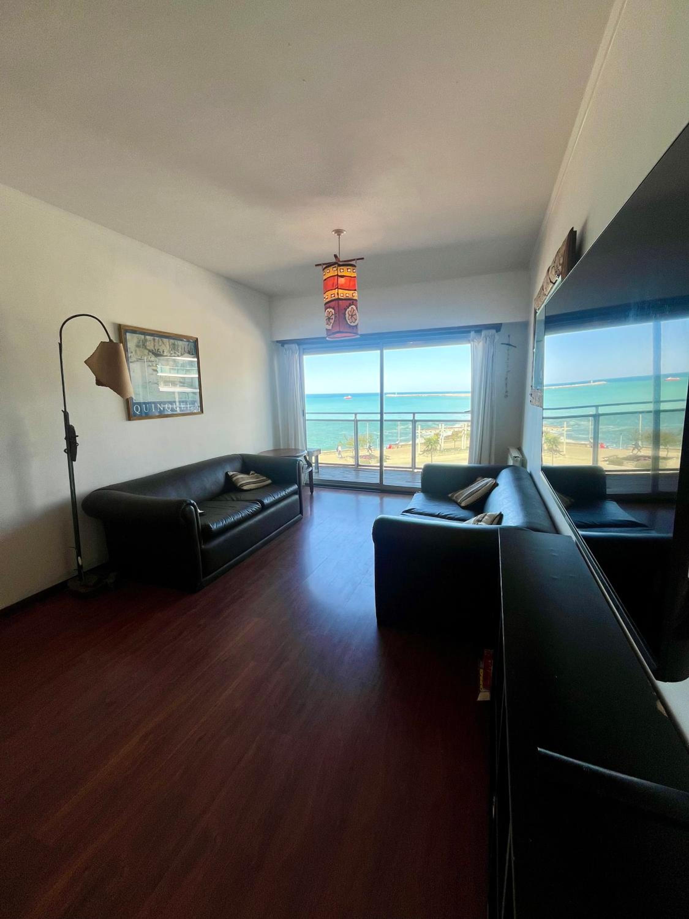 Departamento con vista al mar en Playa Chica