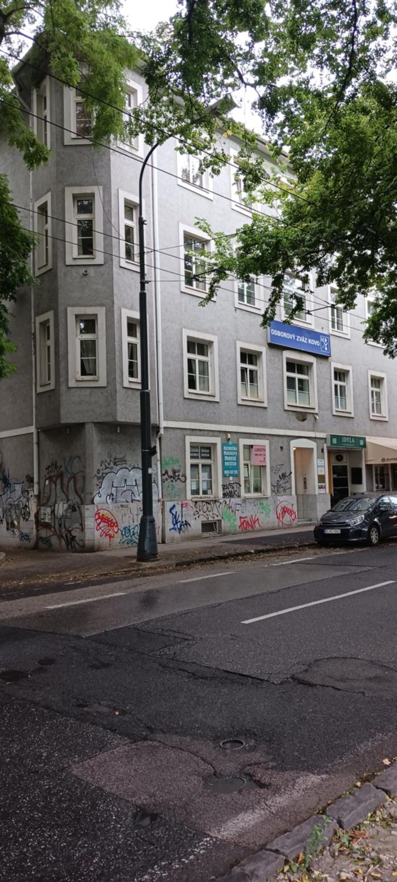Central apartman