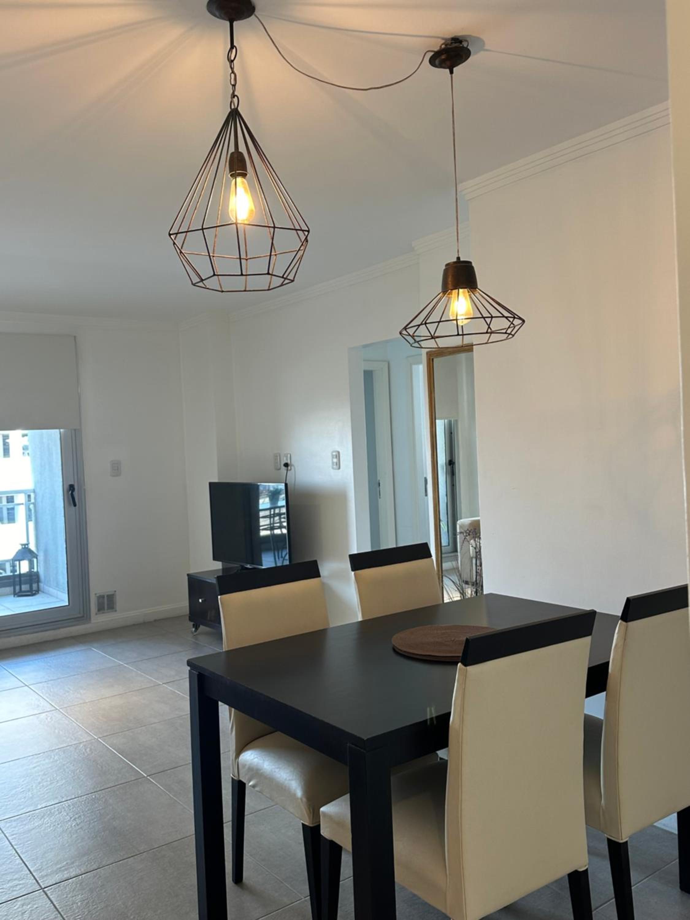 DEPARTAMENTO NUEVO CENTRICO 2 DORMITORIOS 2 Baños COCHERA GRATIS-PISCINA