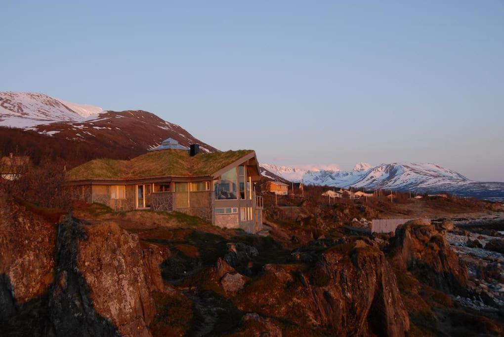 Lyngstuva Lodge - Aurora in Lyngen