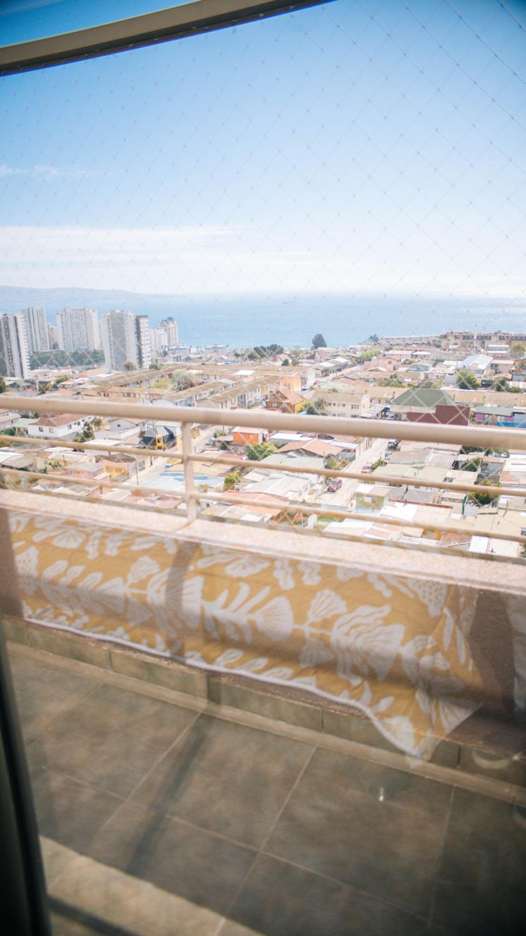 Viña del Mar Depto cercano al Mall Marina playa a 5 minutos en auto vista al mar WiFi estacionamiento