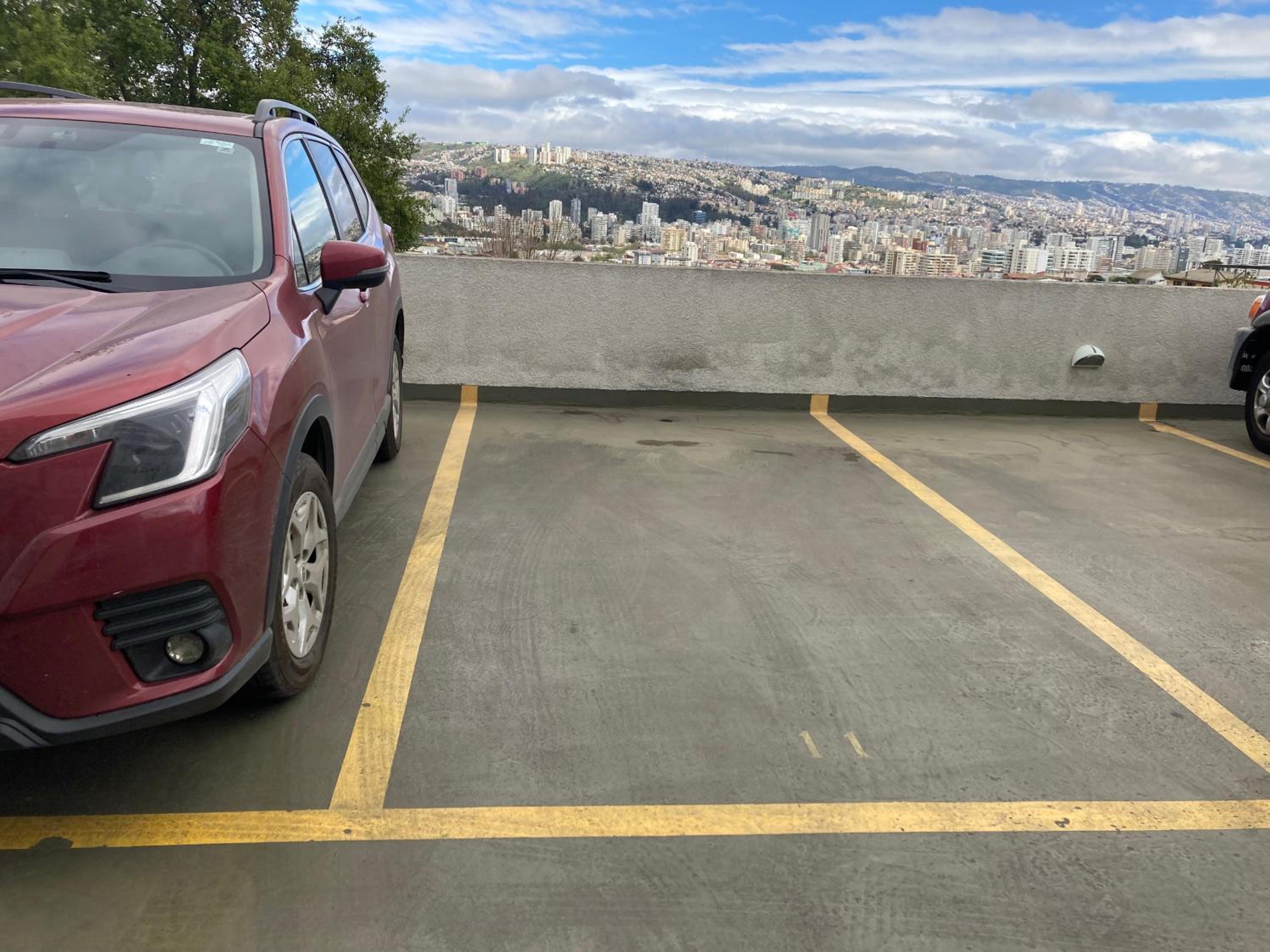 Viña del Mar Depto cercano al Mall Marina playa a 5 minutos en auto vista al mar WiFi estacionamiento