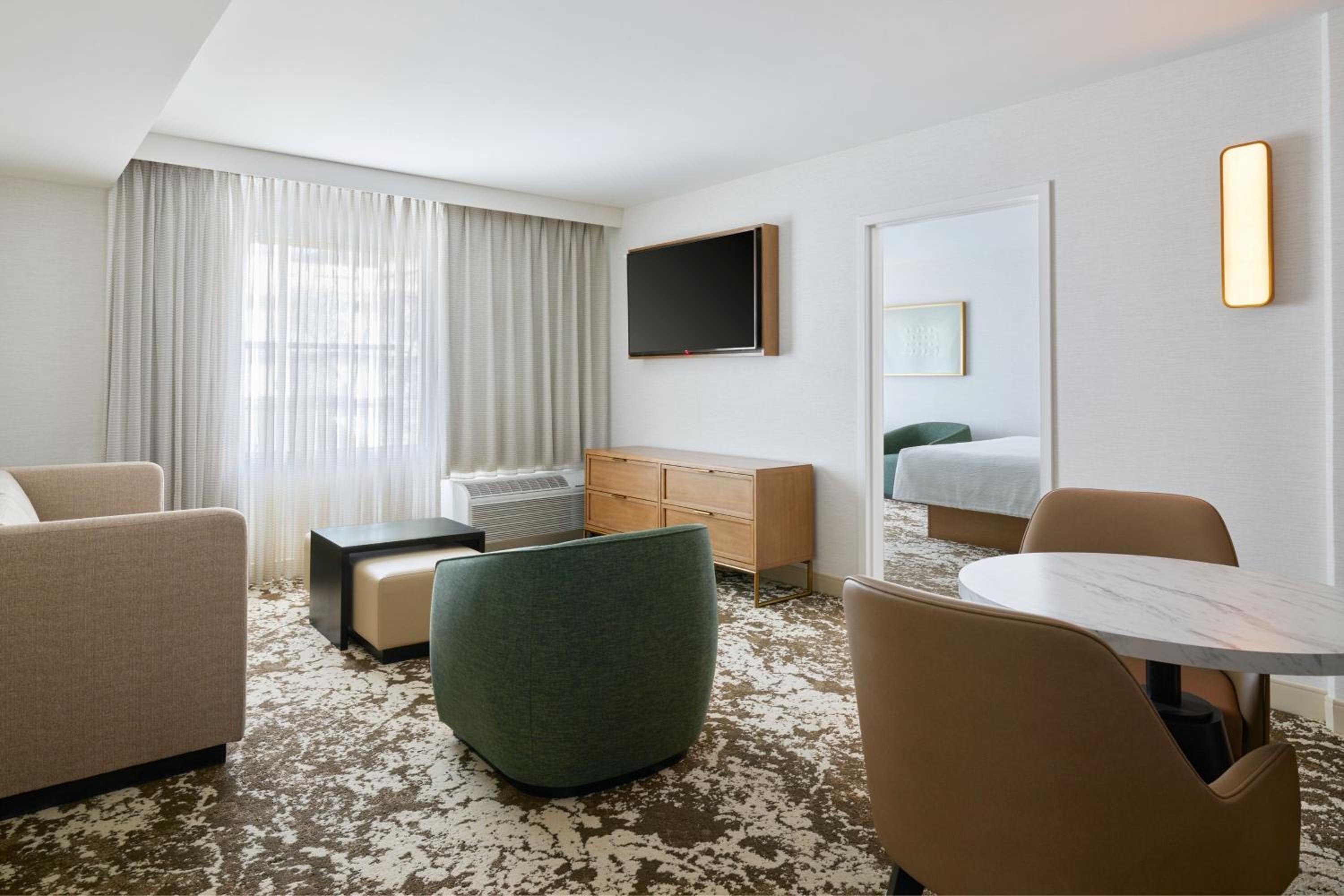 Courtyard by Marriott Los Angeles Pasadena Old Town - Property Image 53