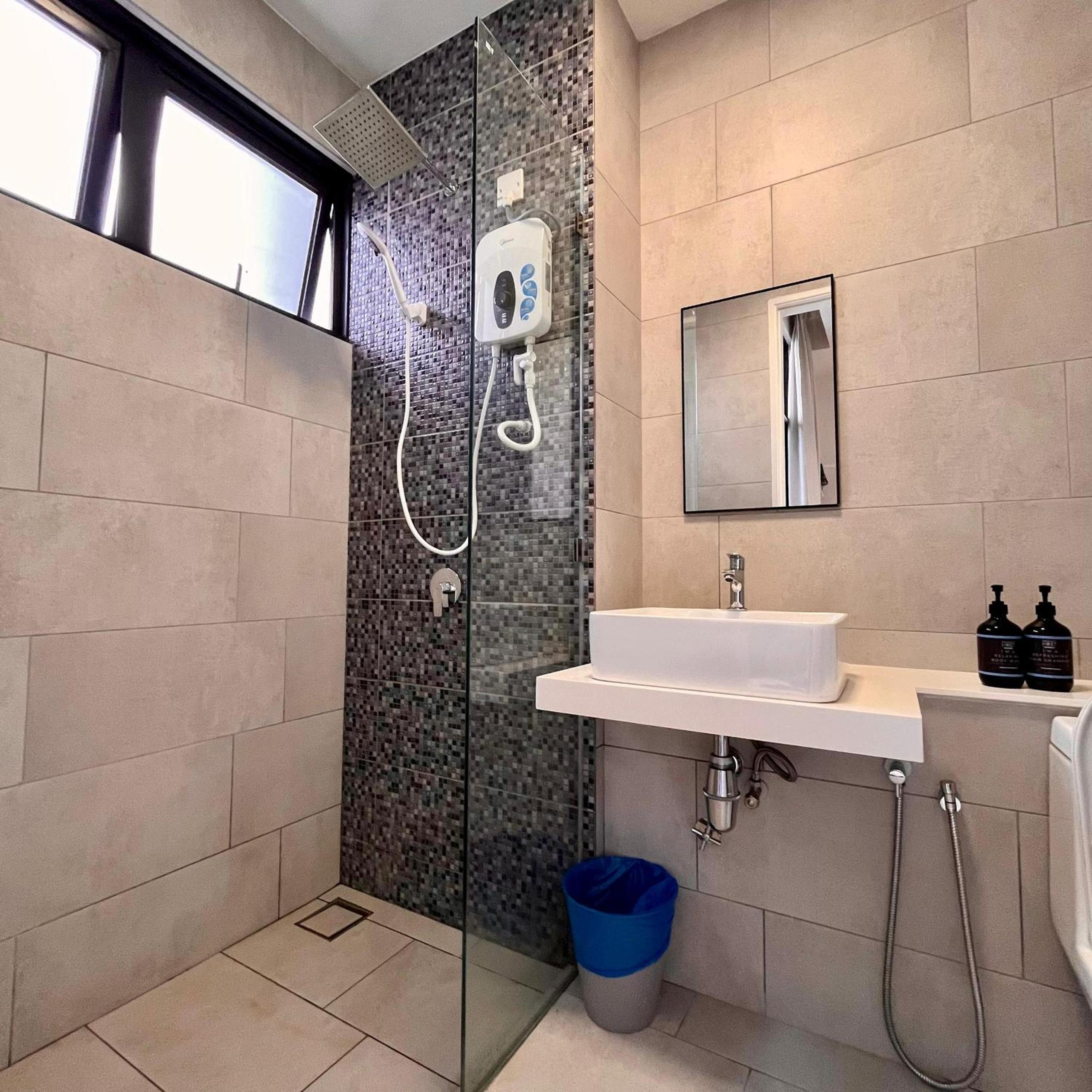 Covesign Suite, The Shore Kota Kinabalu City Centre