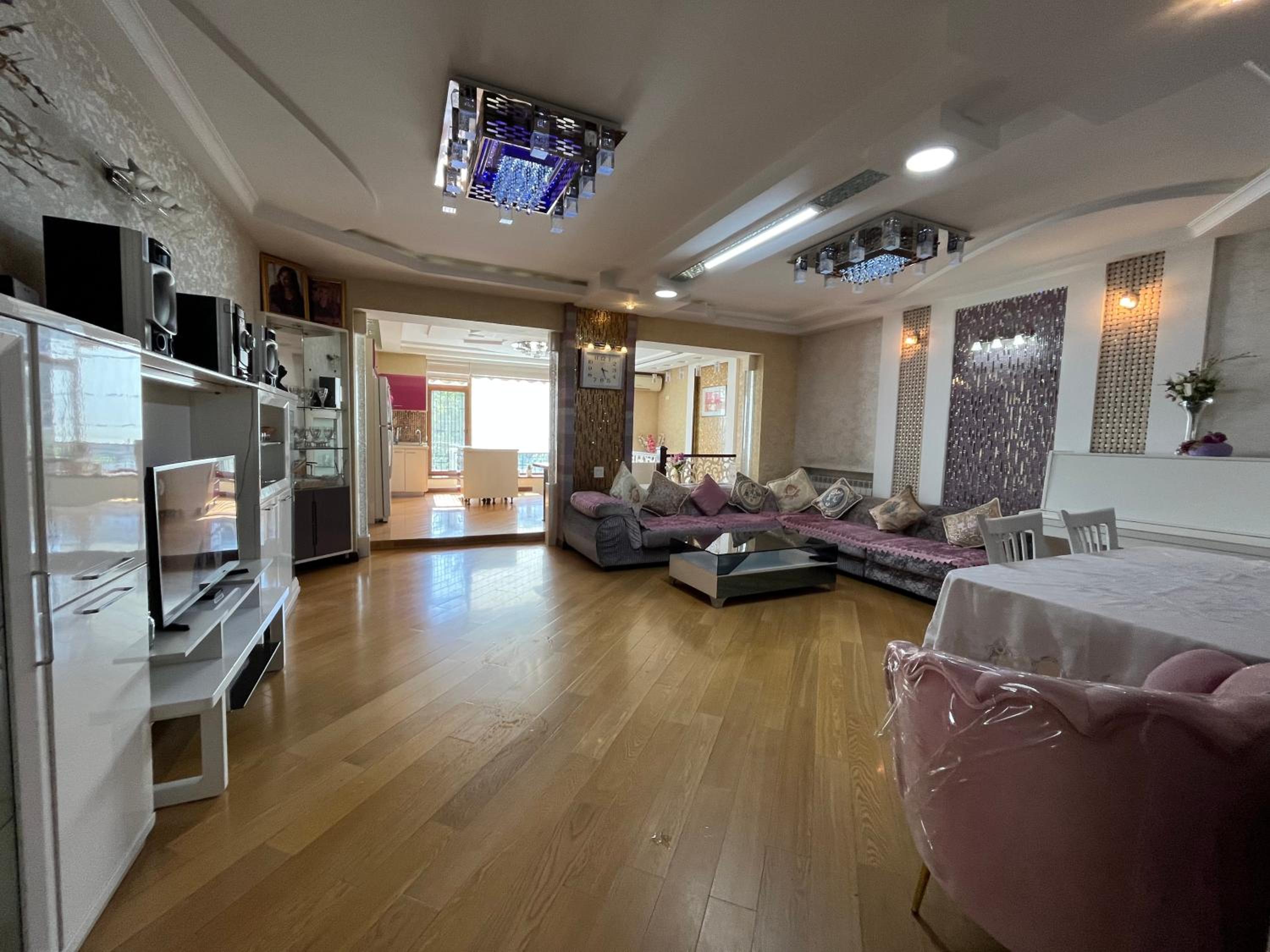 SAN Apartment