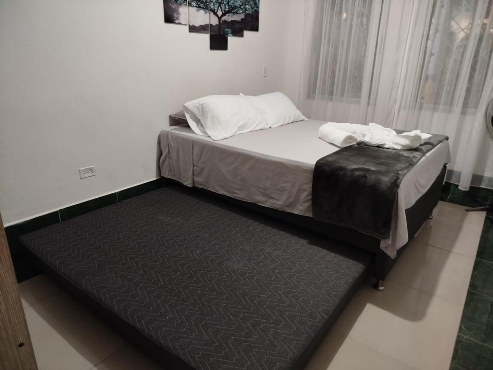APARTAMENTO LAURELES-La 70