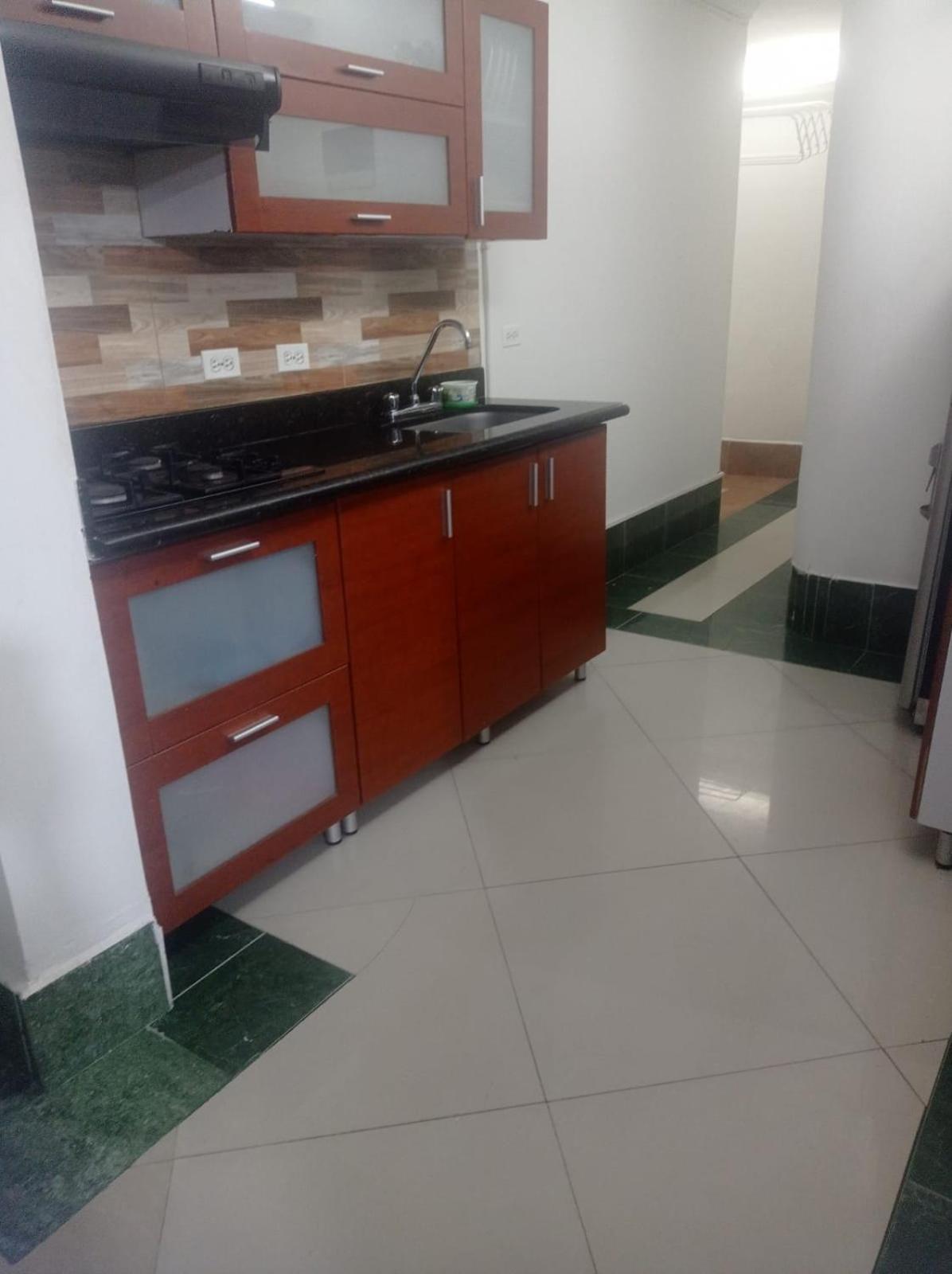 APARTAMENTO LAURELES-La 70
