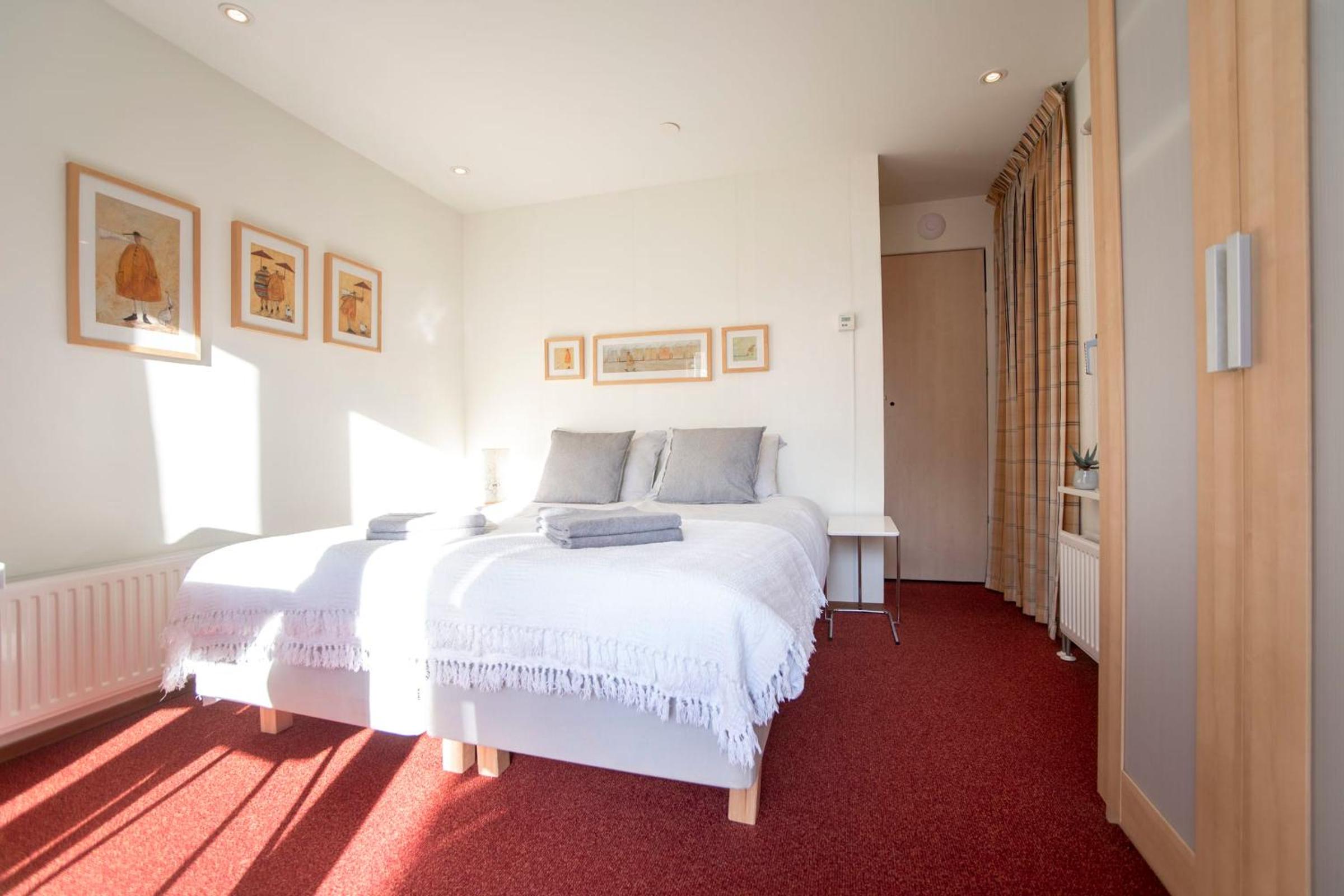 Studio 19 with private parking view 3