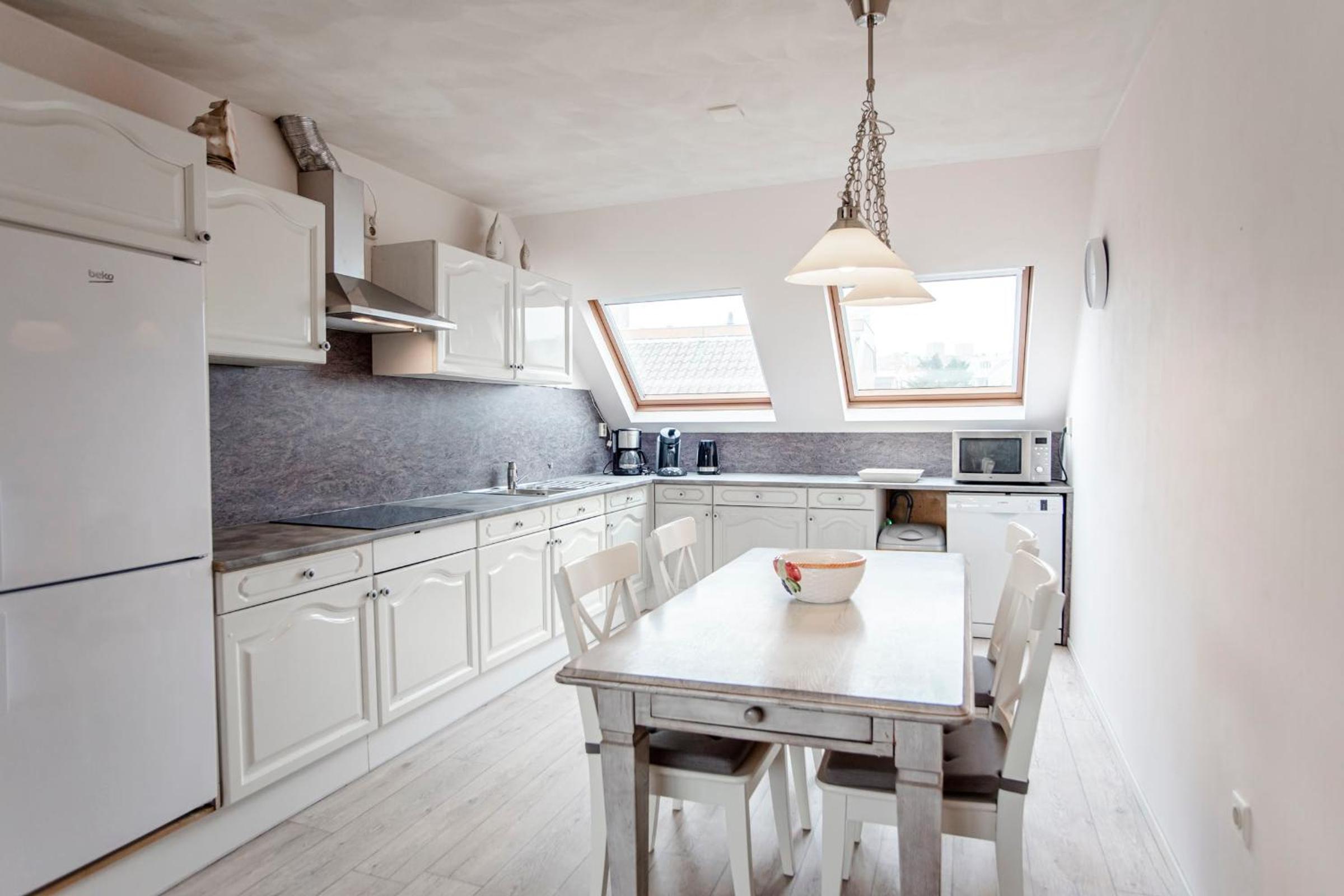 Sunny Spacious Apartment De Bijenkorf view 5