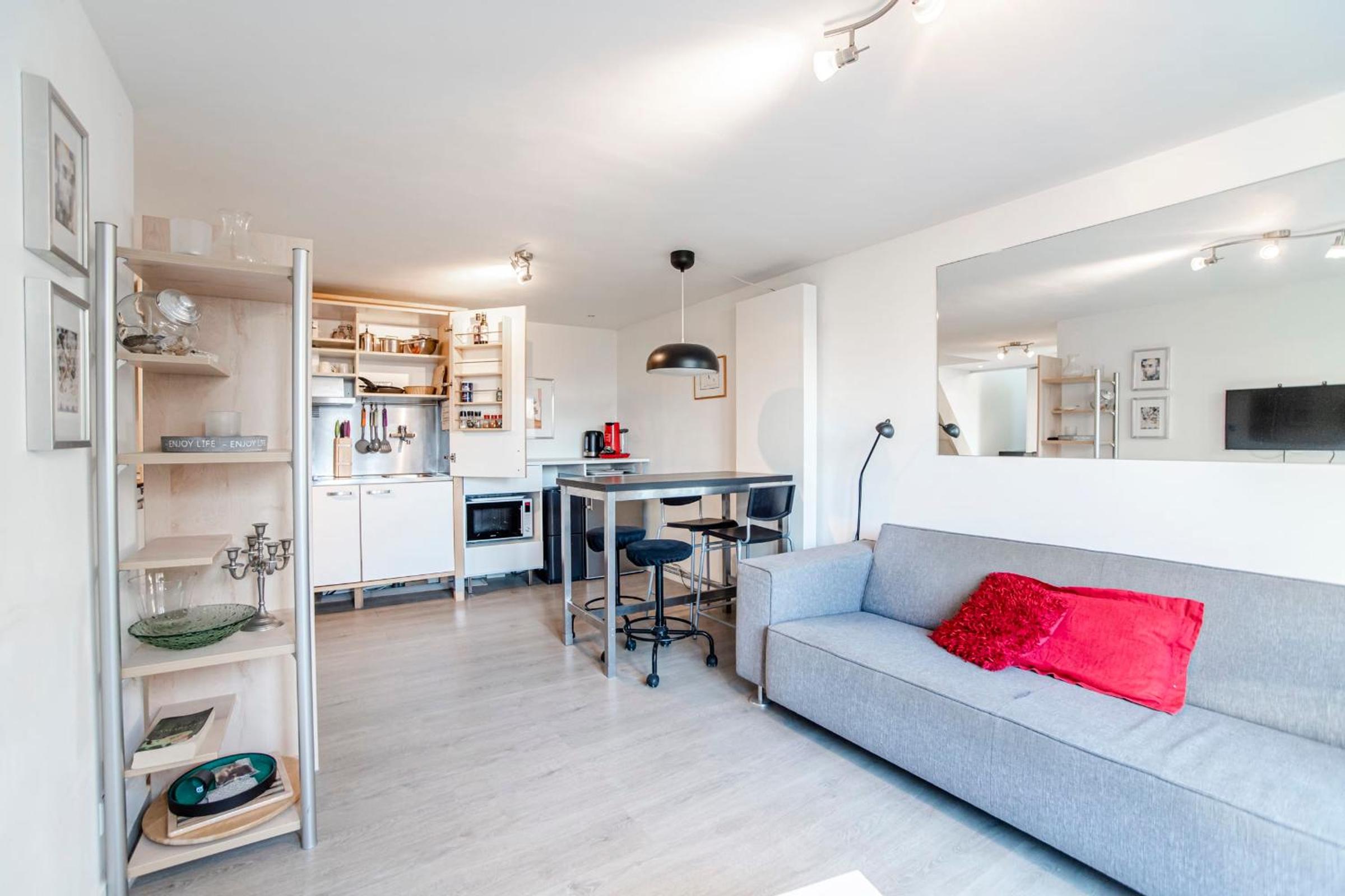Easy Stay Behind The Beach with privat parking view 3