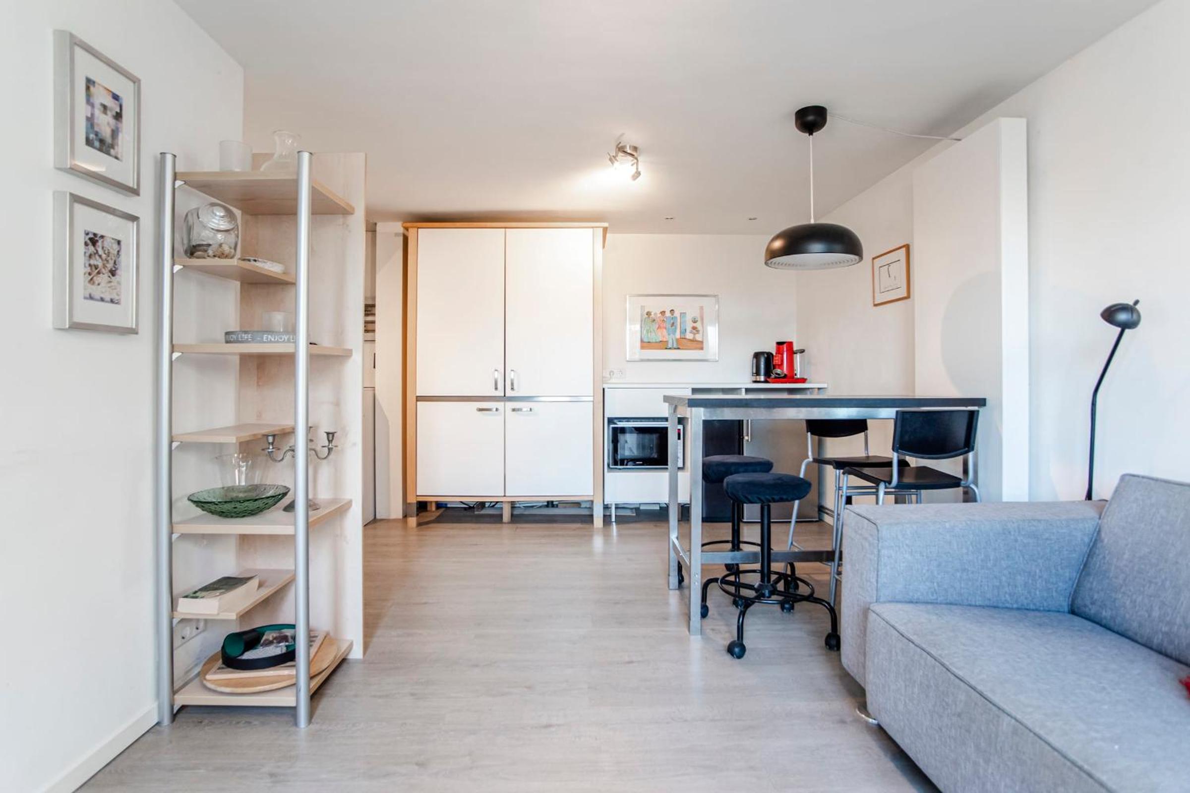 Easy Stay Behind The Beach with privat parking view 5