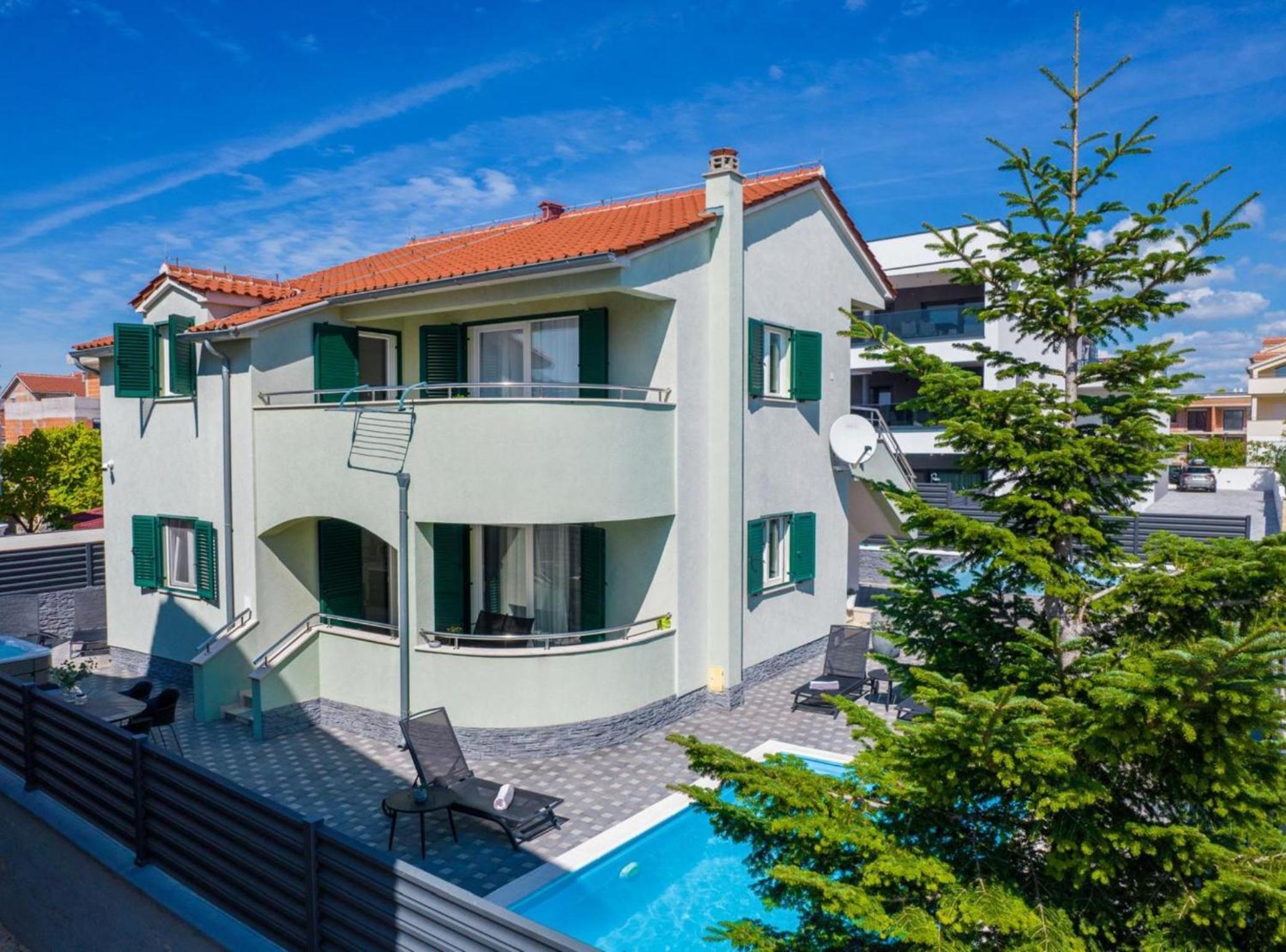 Villa S view 2