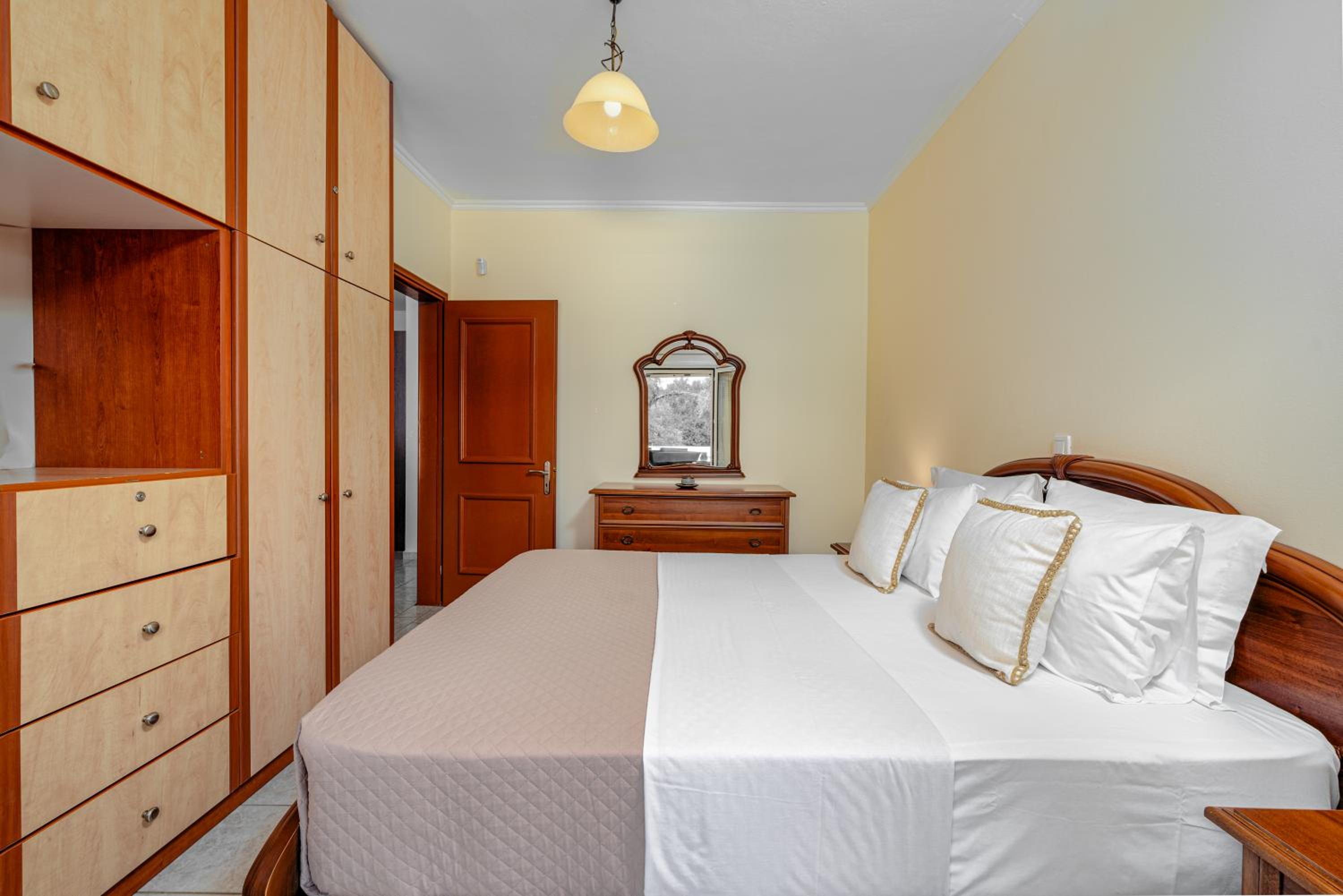 Villa Rosa 3 Bedroom with Sea View view 2