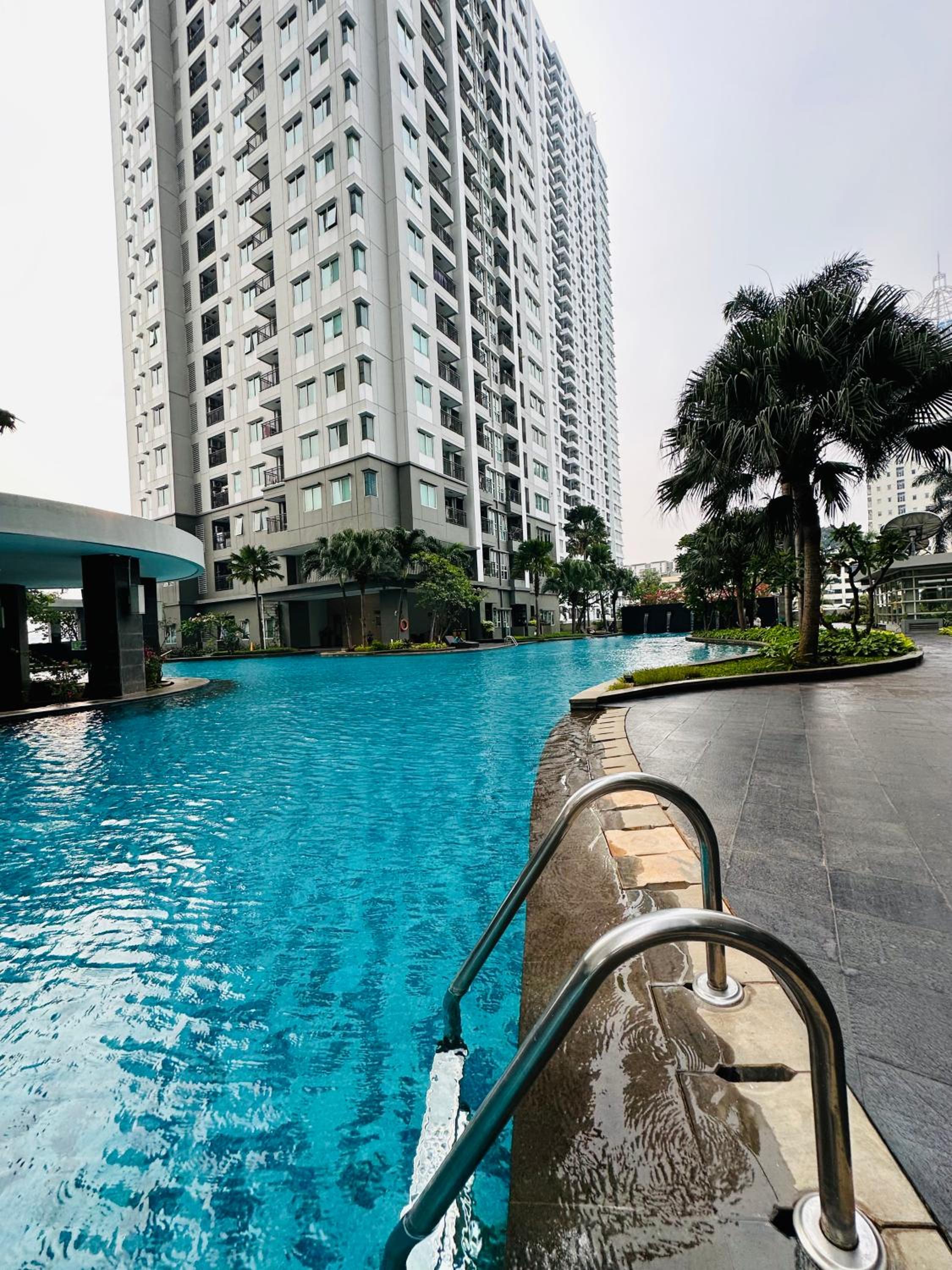 Thamrin Residence Family-Friendly Central Jakarta