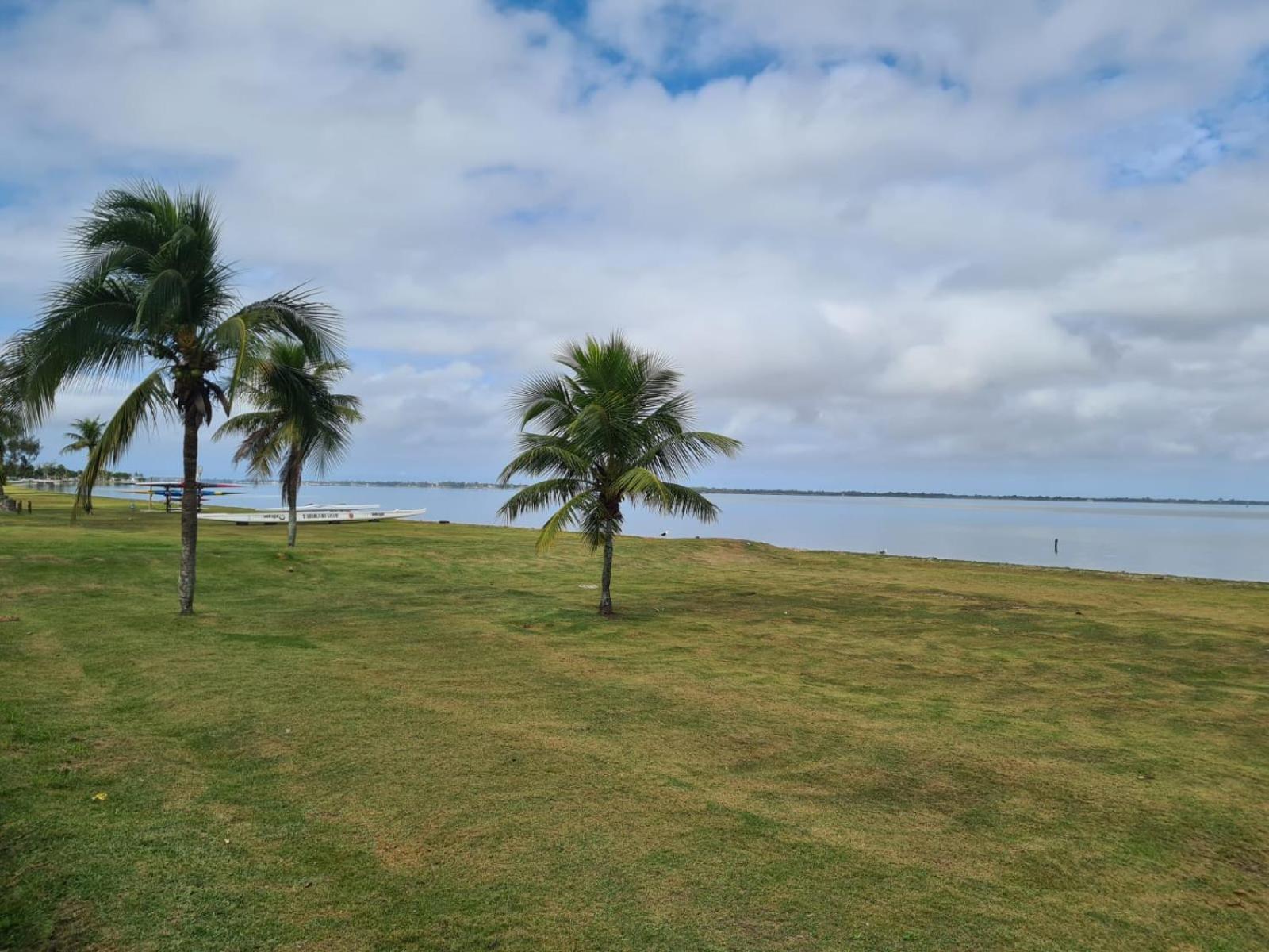 Apto a 210m da Praia da Pontinha em Araruama RJ