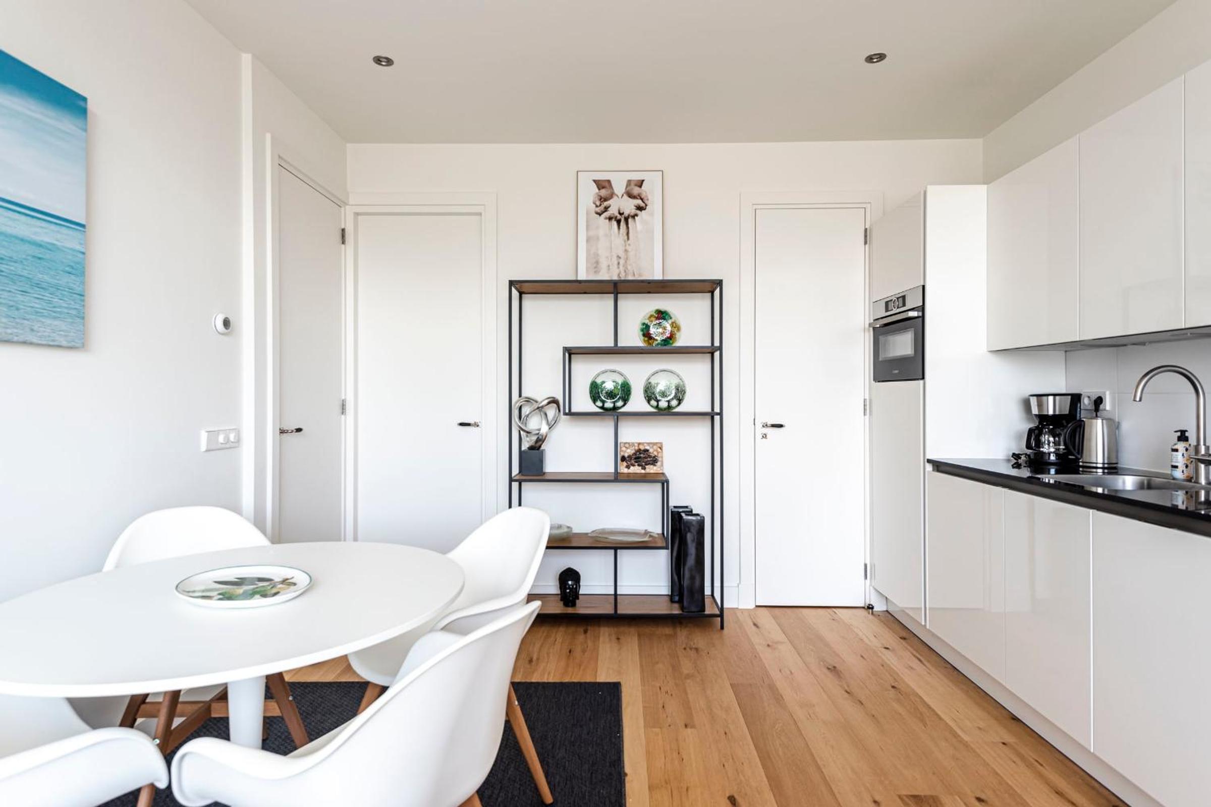 The apartment Shell 42 view 5