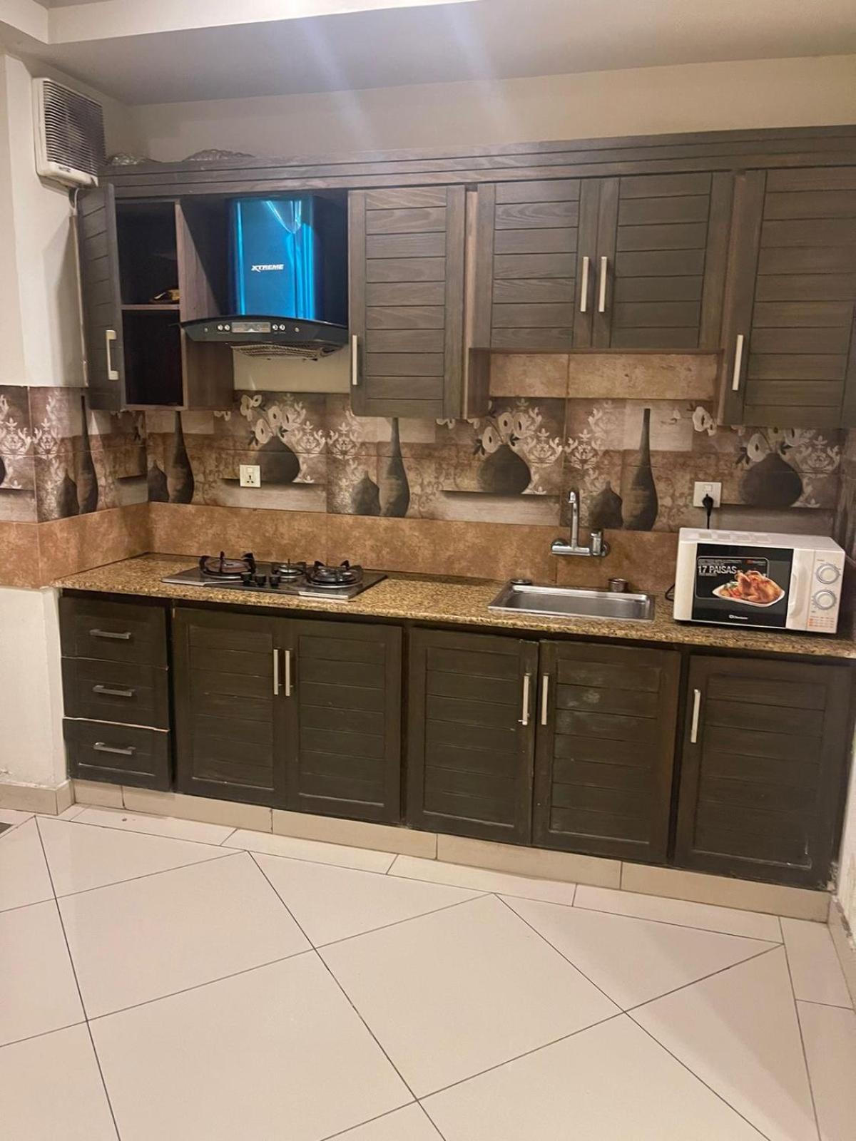 The Grande Luxury Apartments bahria town phase 4 view 3