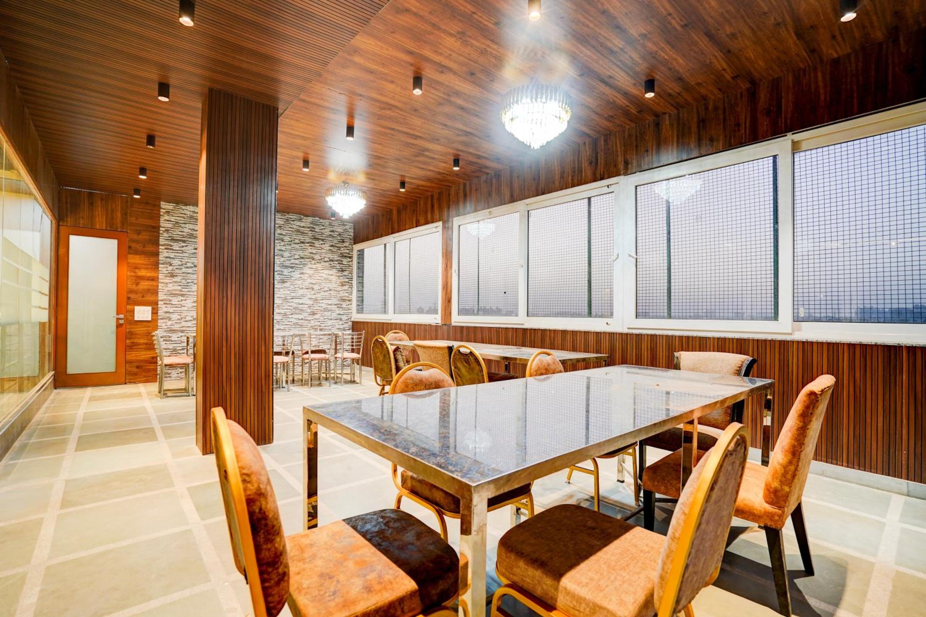 meeting & event spaces