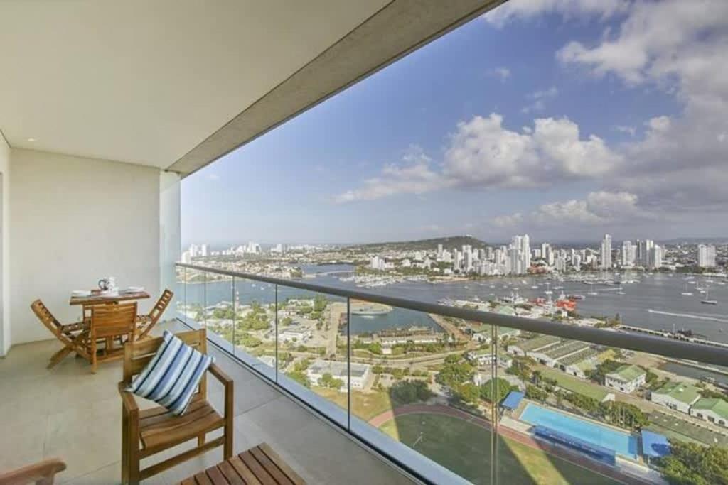 New Apartment With 1 Bedroom In H2