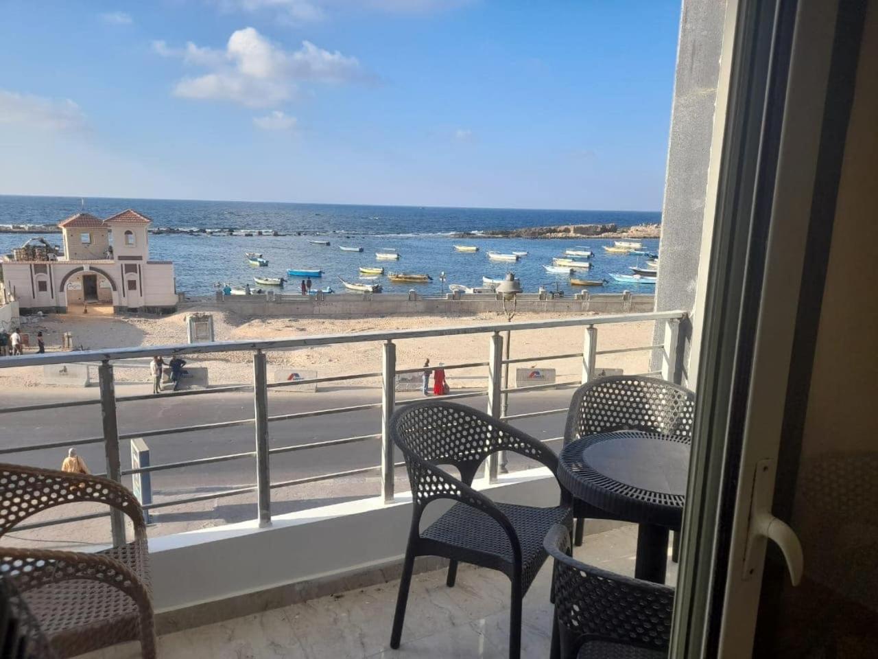 Sea view apartment