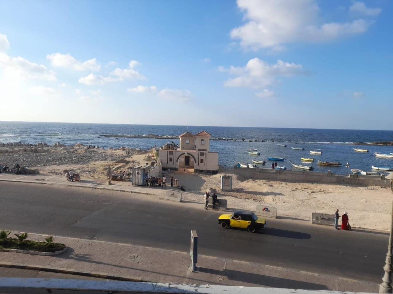 Sea view apartment