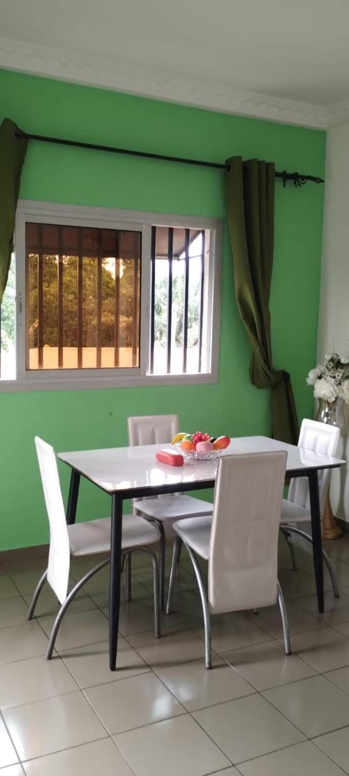 Chambre dans un appartement meubllee