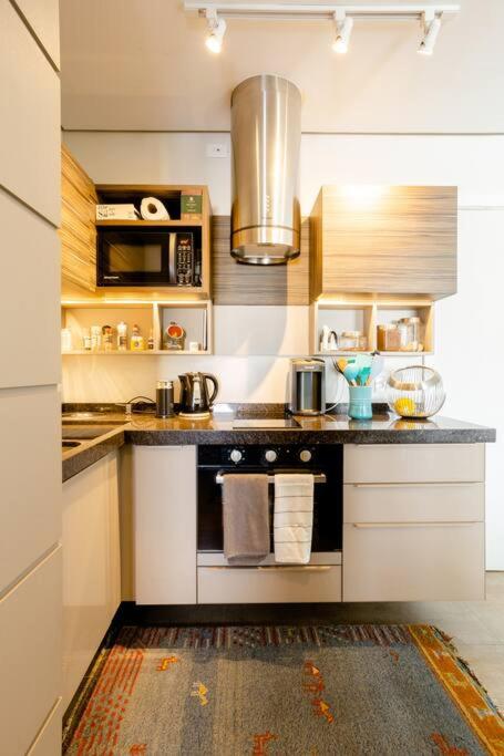 Apartamento com serviços, na melhor região de SP