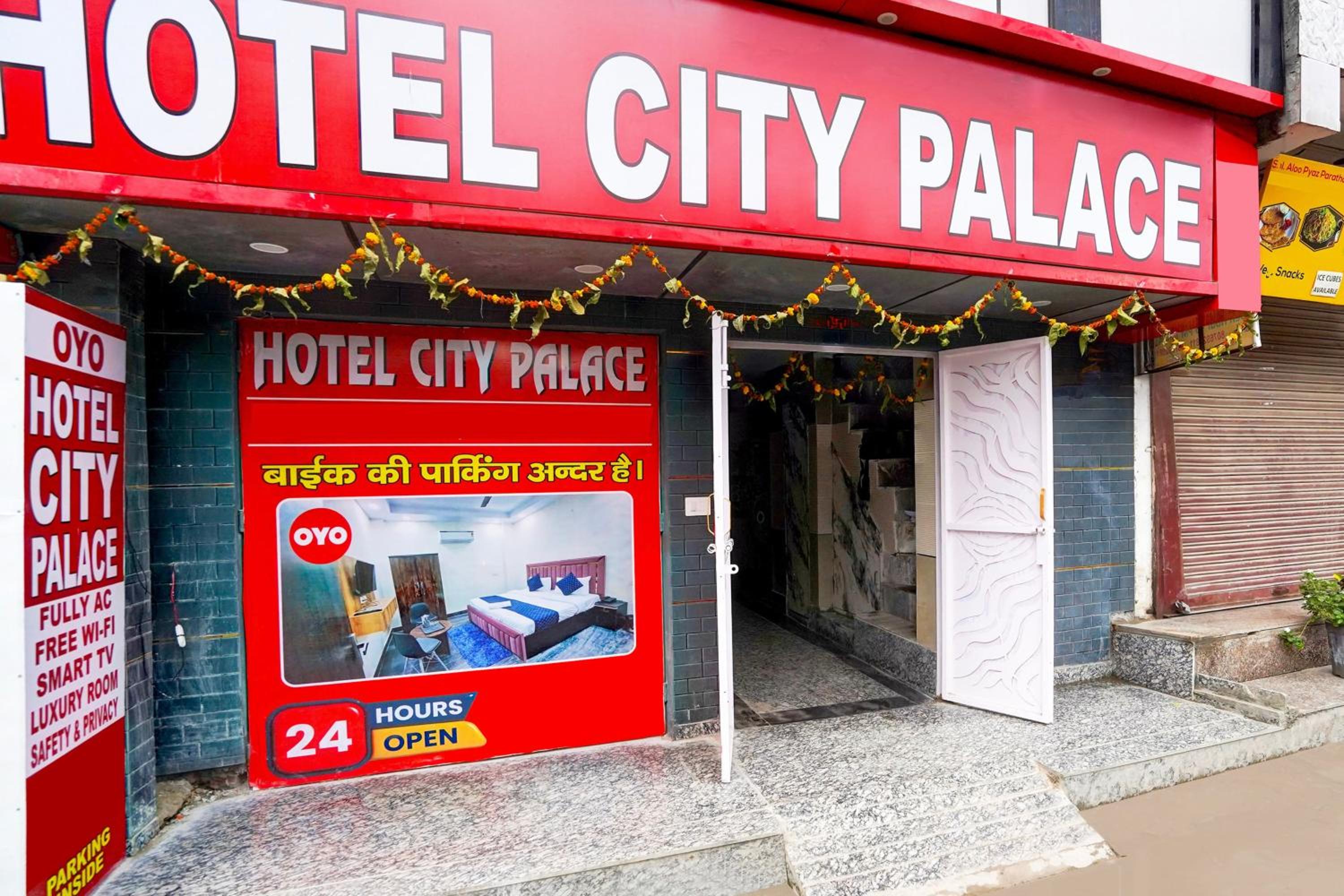 Hotel O City Palace