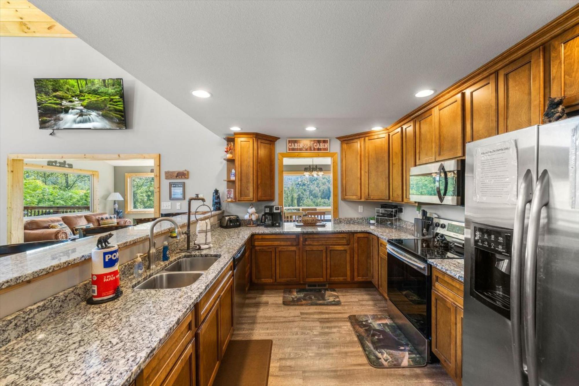 Honey Bear Lodge By Colonial Properties