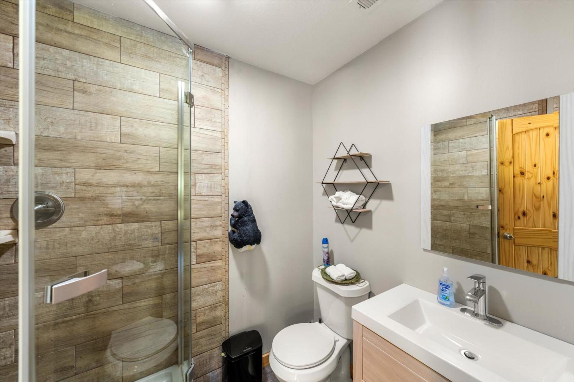Honey Bear Lodge By Colonial Properties