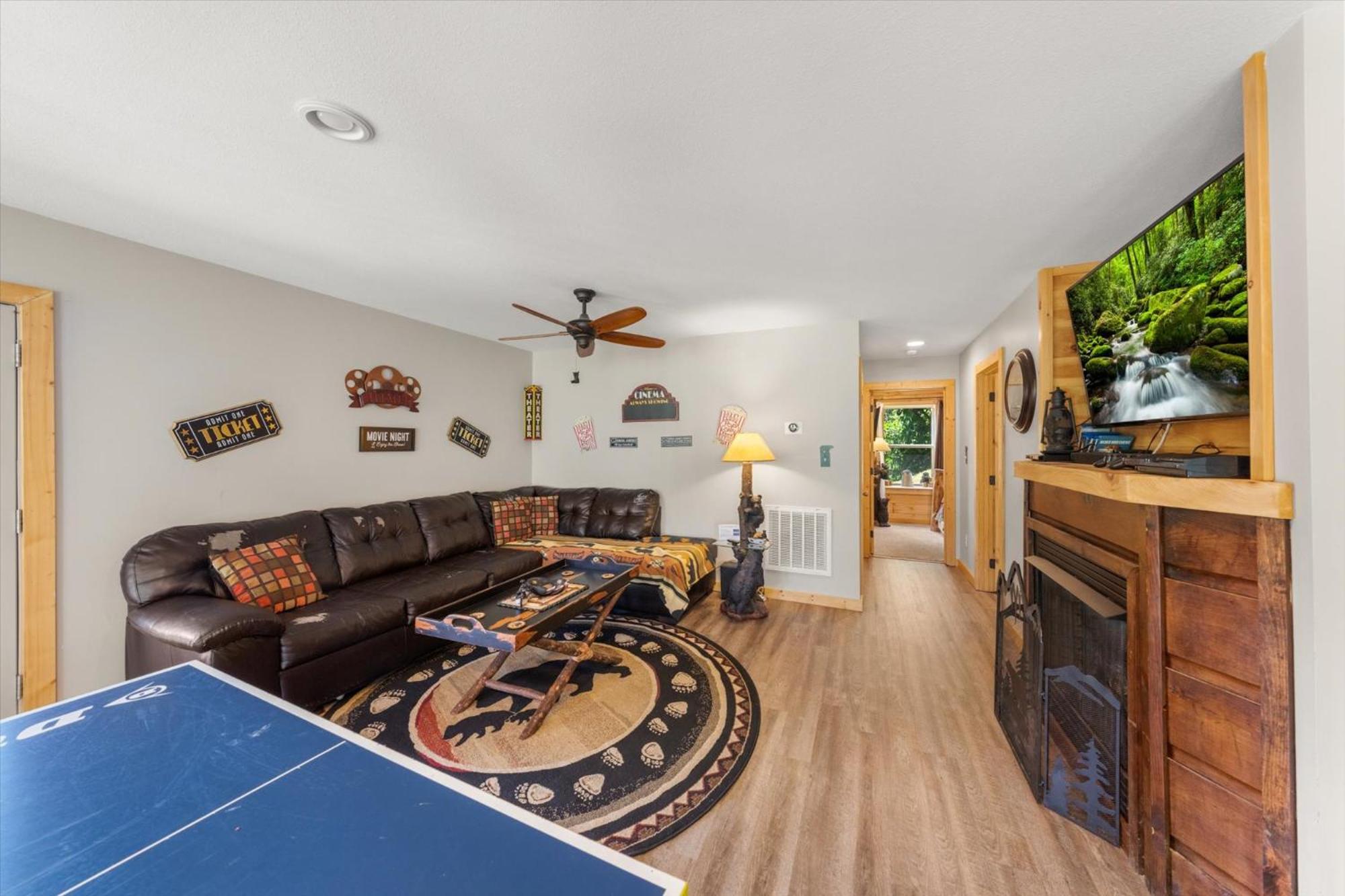 Honey Bear Lodge By Colonial Properties