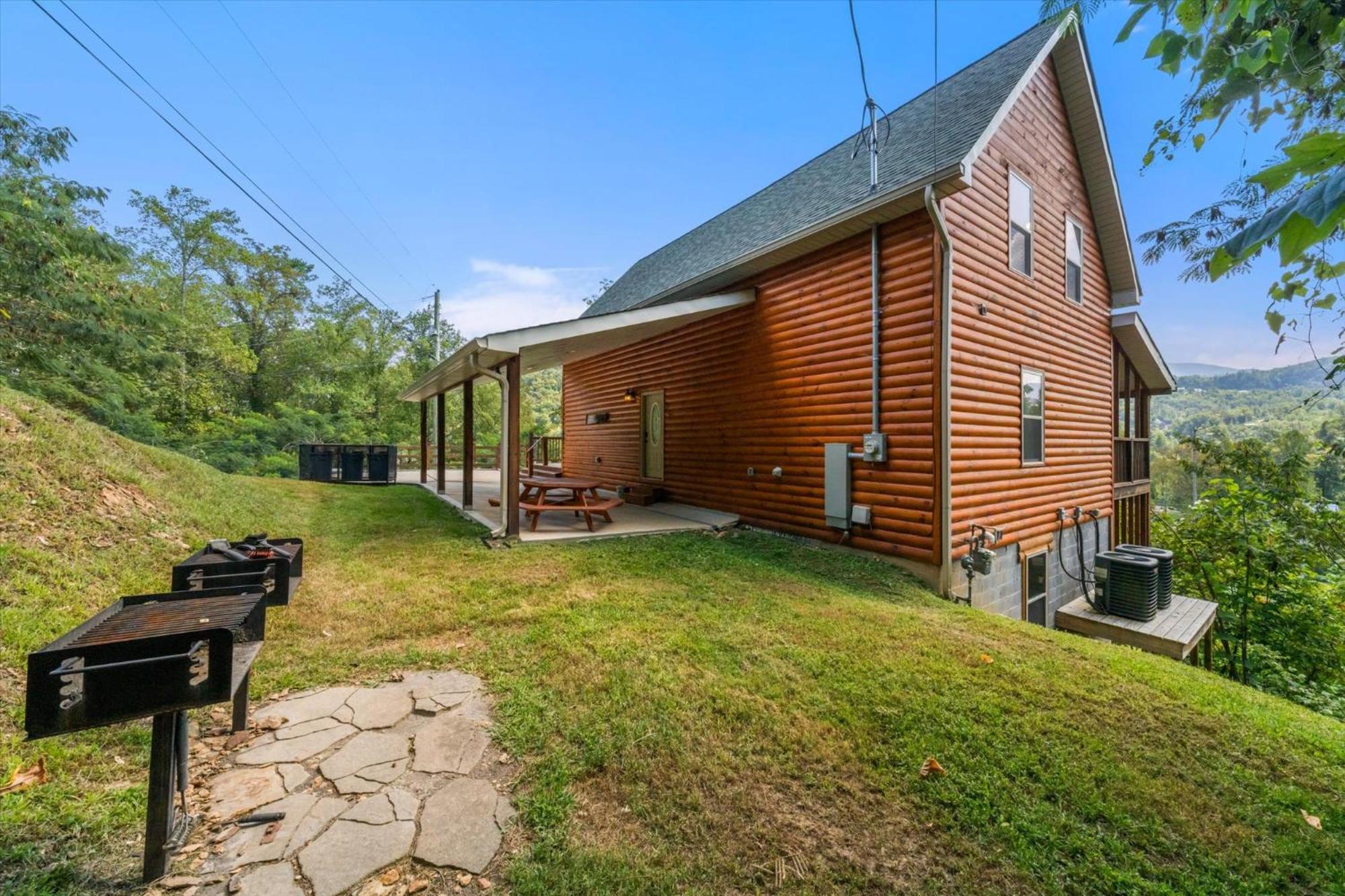 Honey Bear Lodge By Colonial Properties
