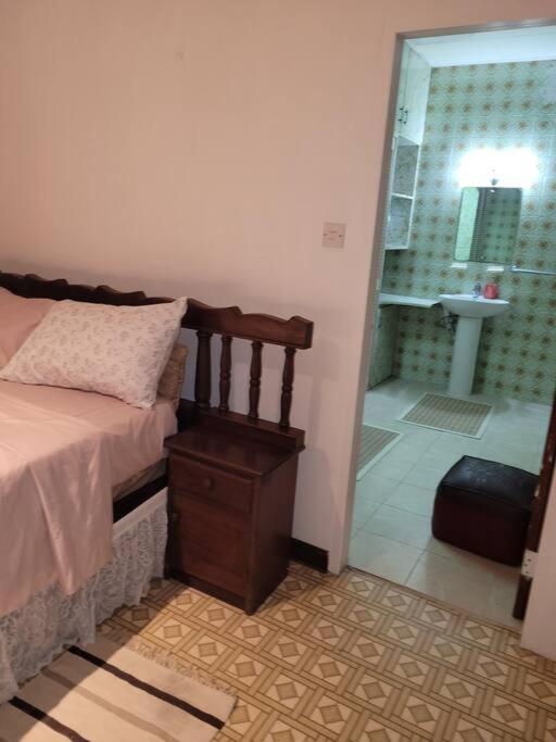 Graeme Hall Park Apartment