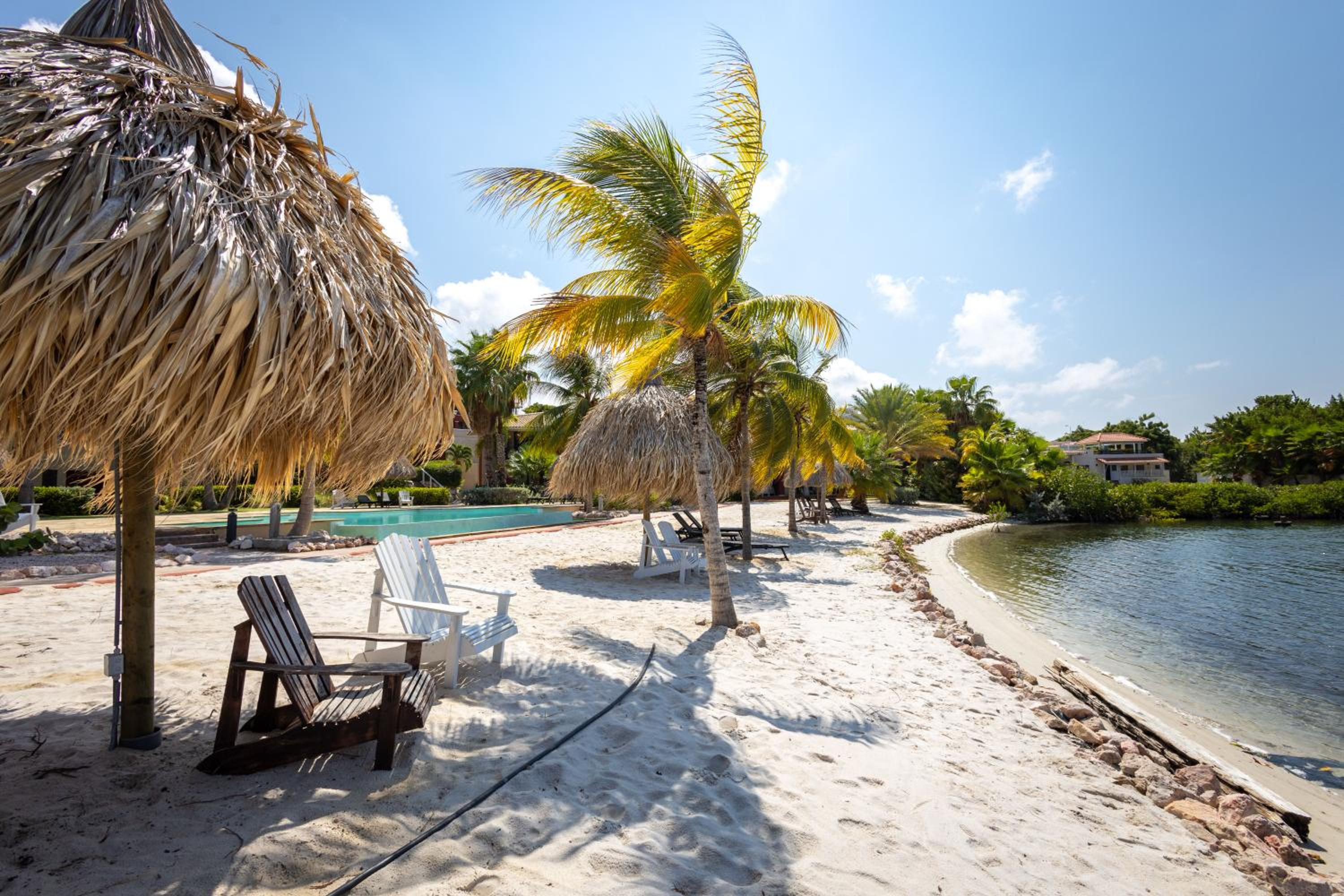 Spanish Water Apartments - La Maya Resort at Jan Thiel