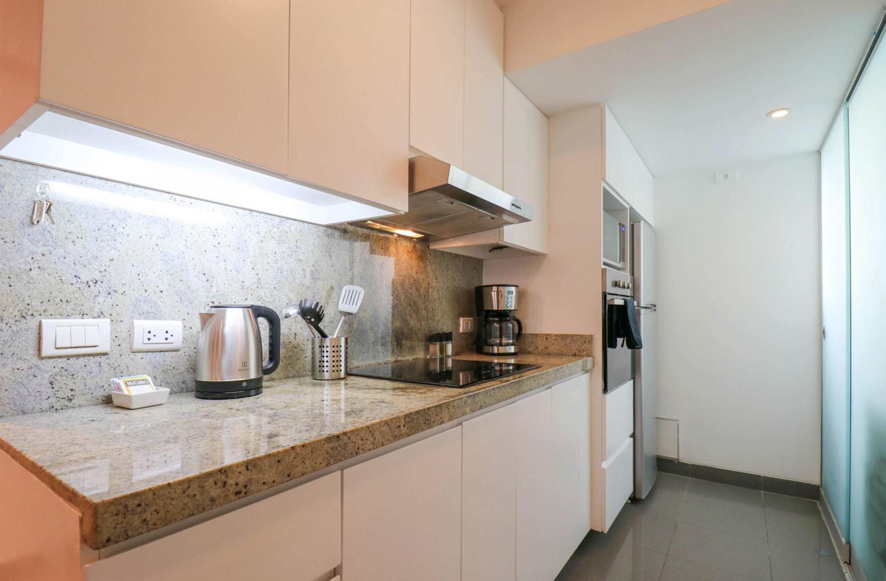 w* Elegant 2BR w Spacious Terrace in Miraflores view 4